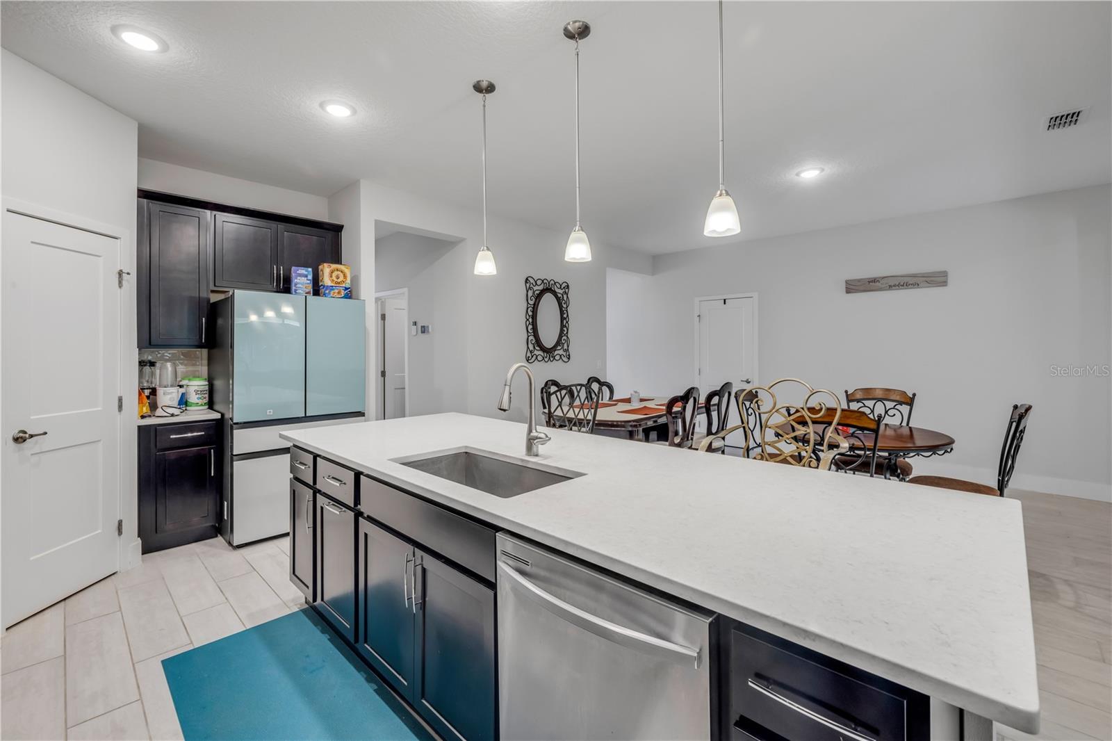 3034 ADRIAN DR — photo 11