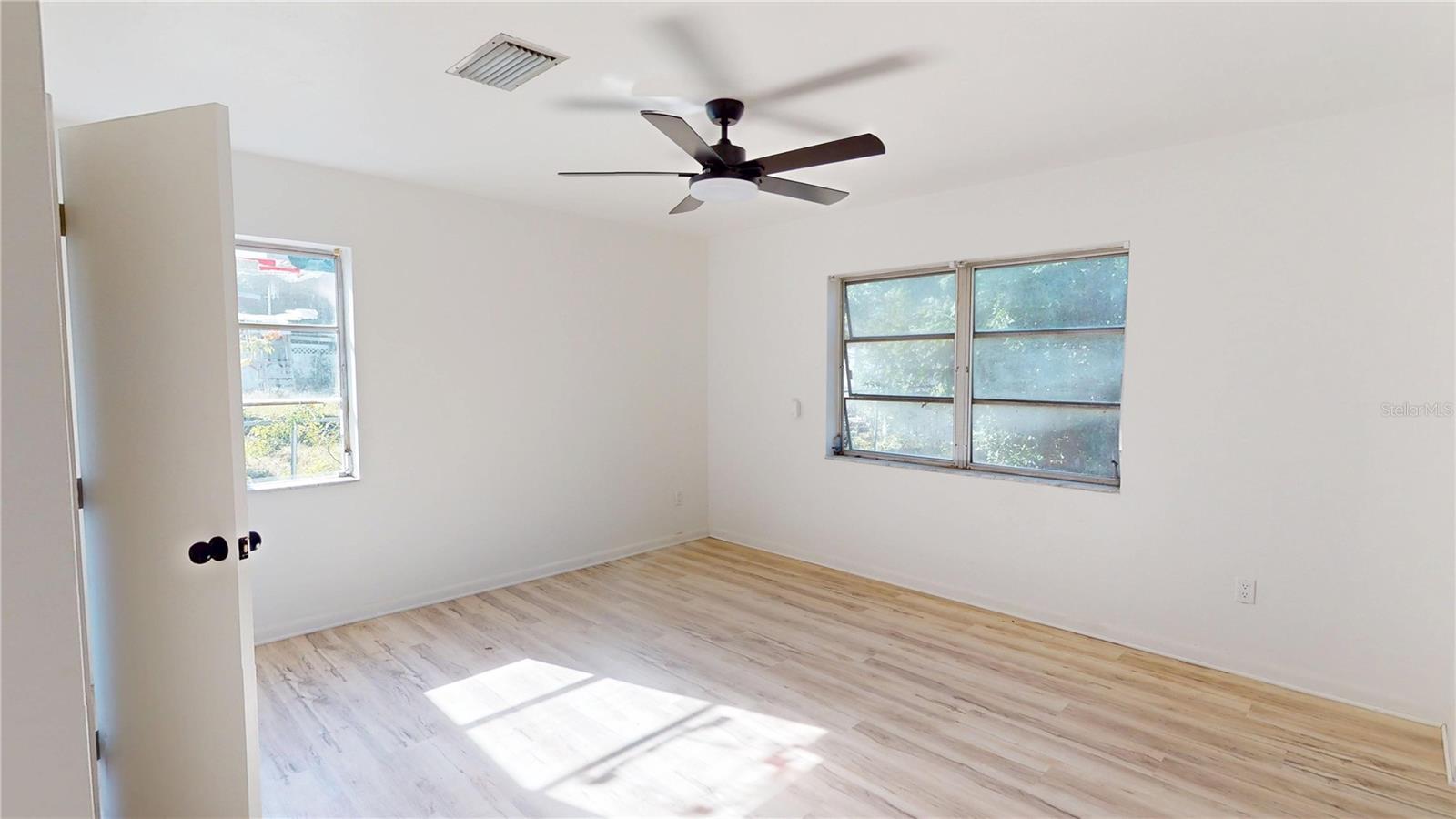 1144 GERONA AVE — photo 12