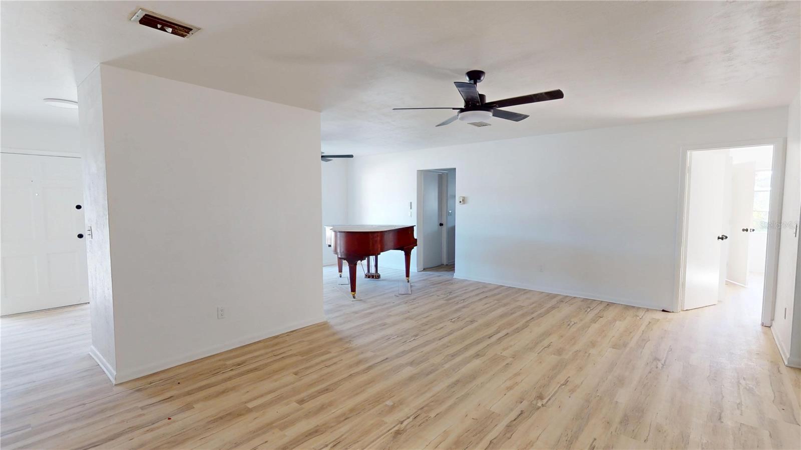 1144 GERONA AVE — photo 9