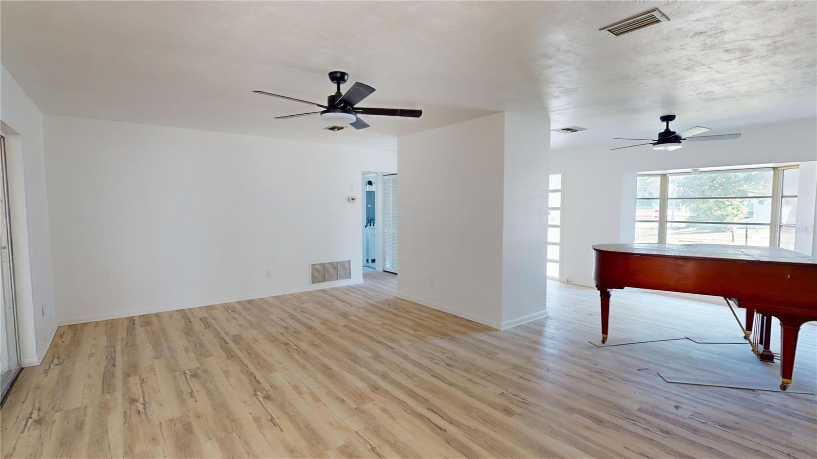 1144 GERONA AVE — photo 10