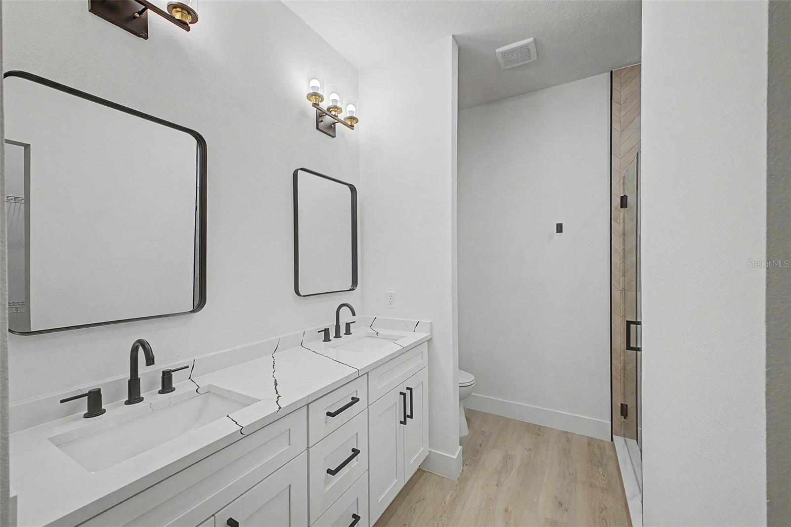 127 HIBISCUS LN — photo 7