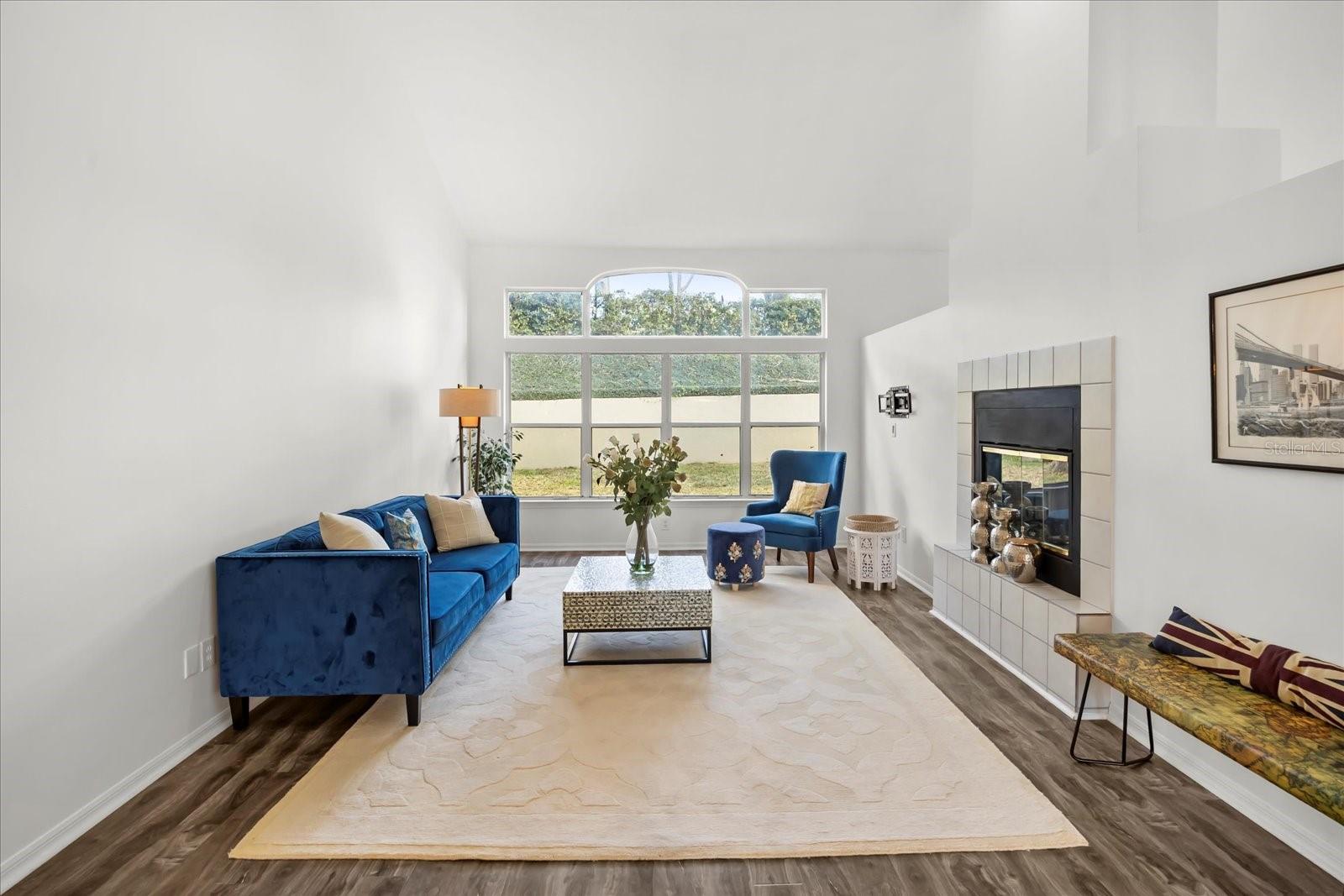 220 WIMBLEDON CIR — photo 8
