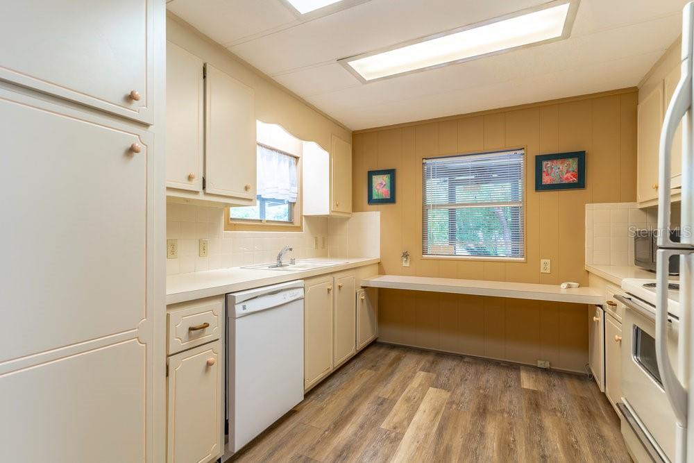 508 W PLANTATION BLVD — photo 9