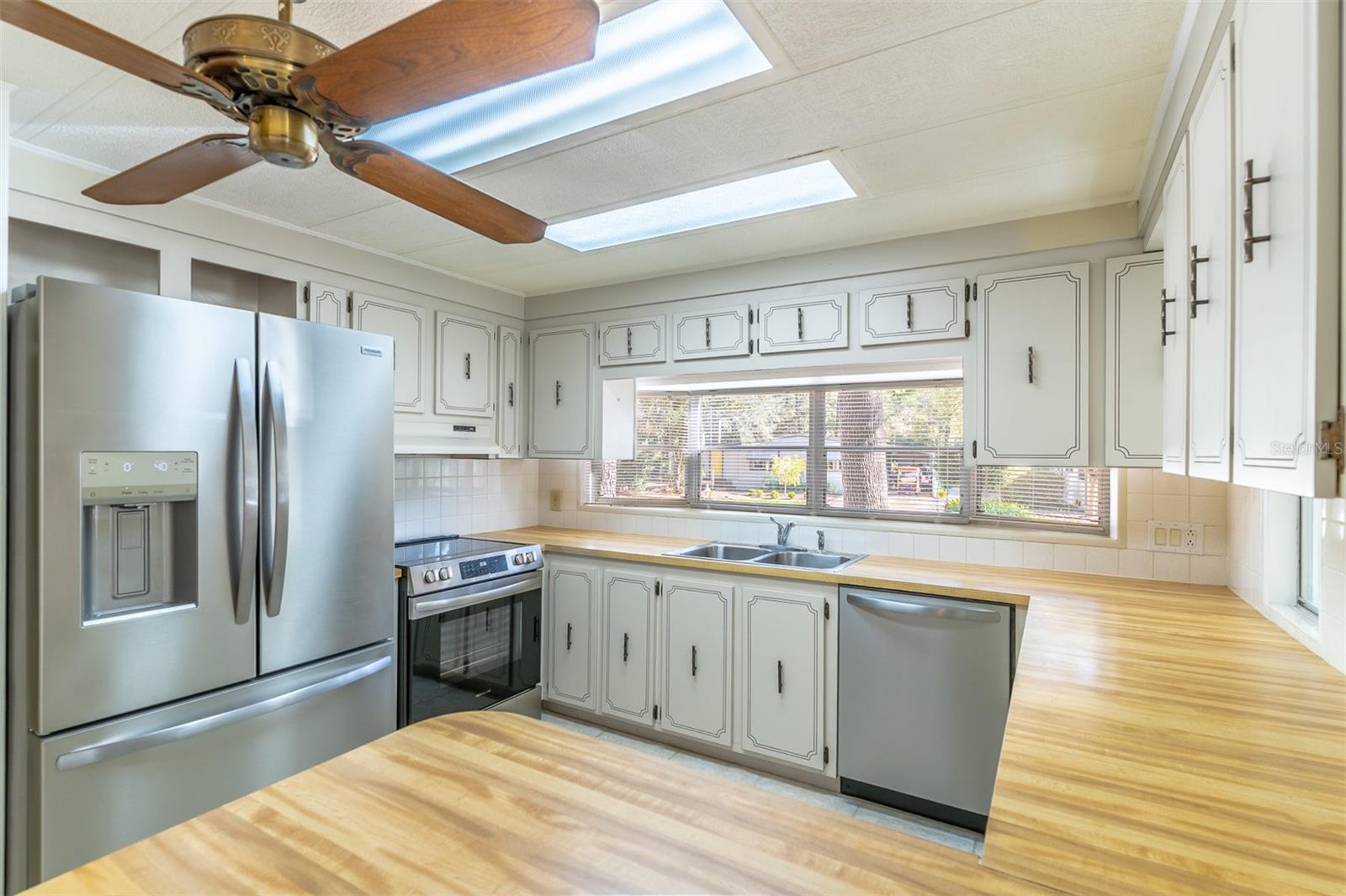502 TIMBERLANE CT — photo 10