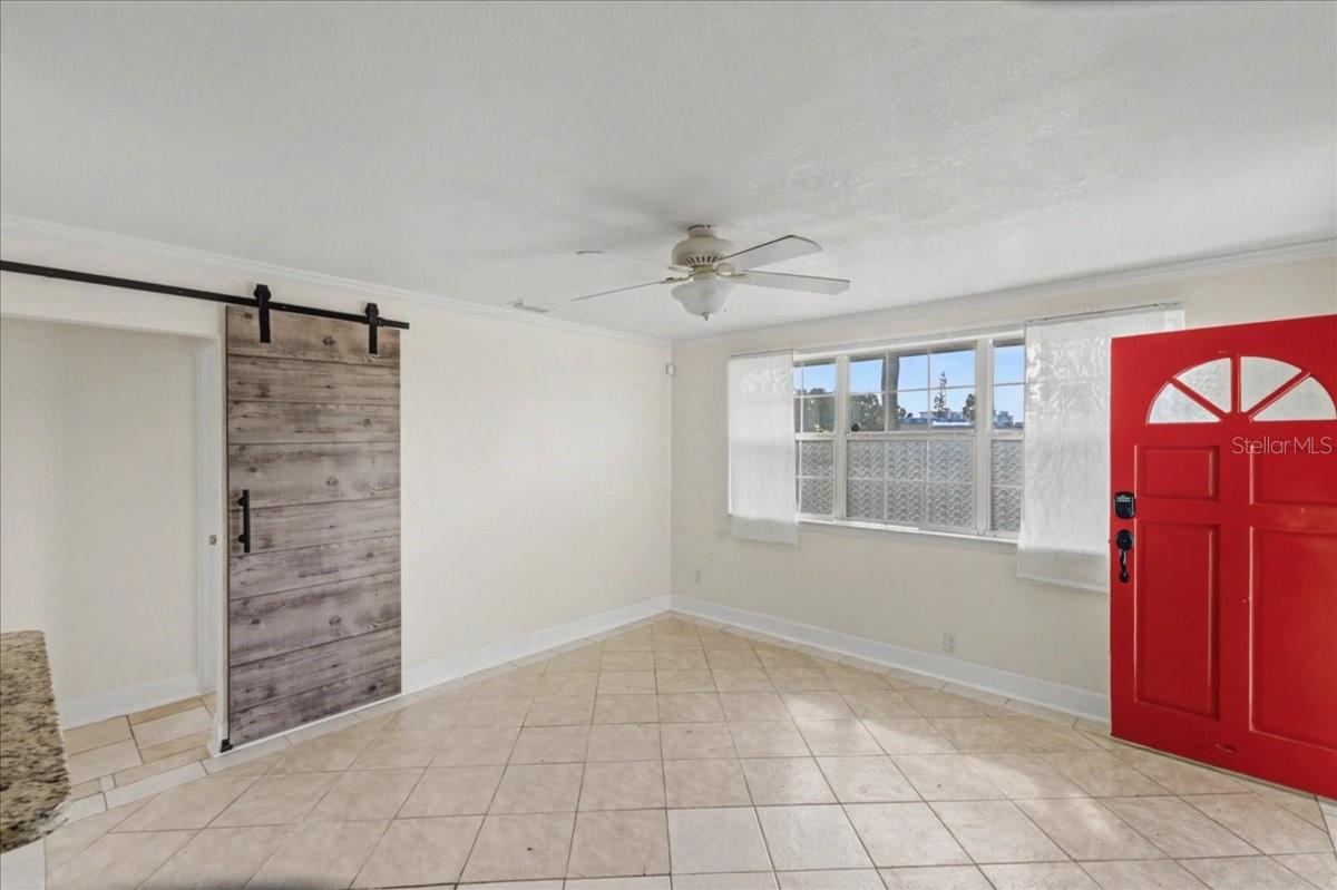 15 ALAMANDA DR — photo 8
