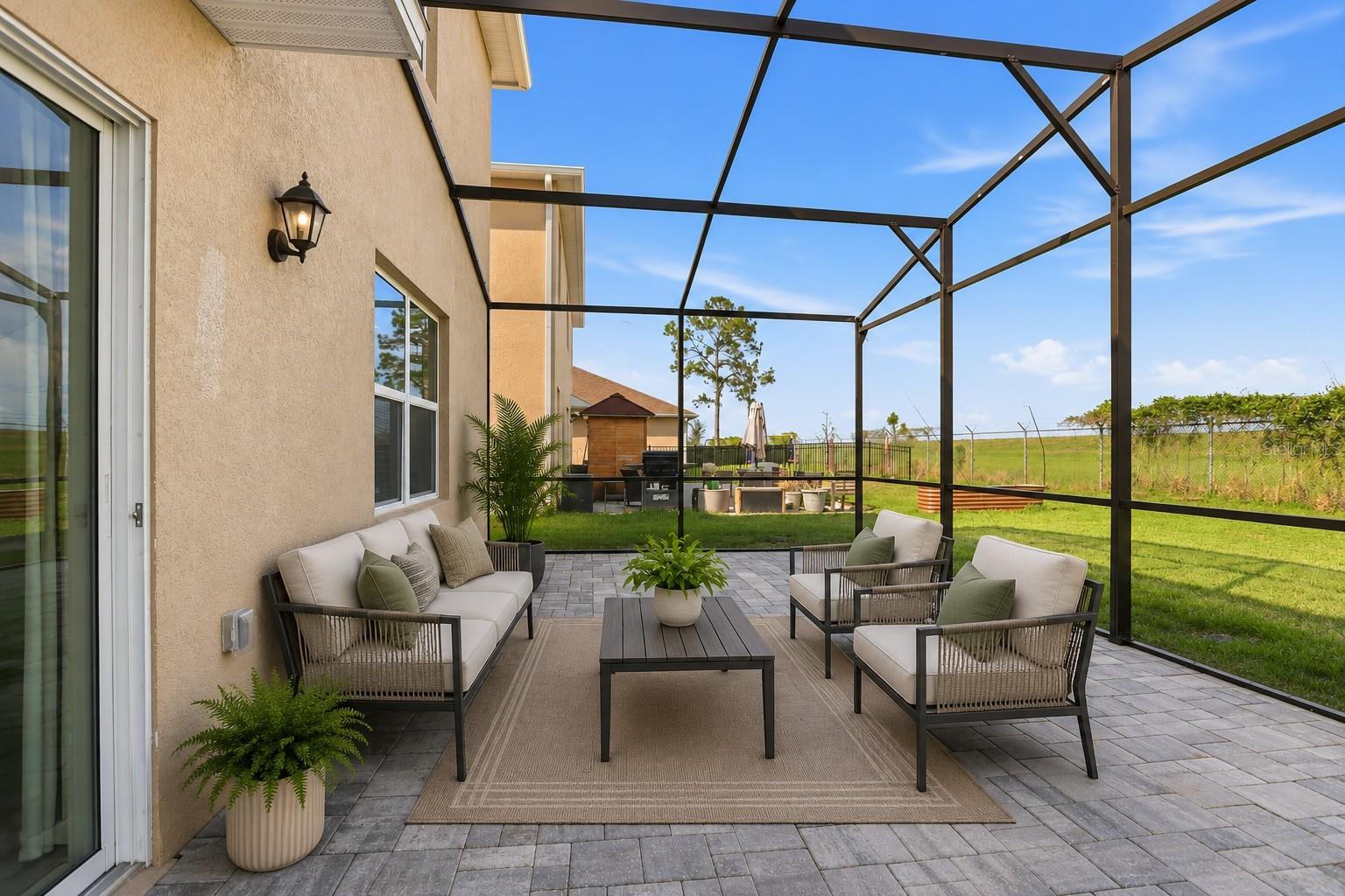 531 LAZIO CIR — photo 3