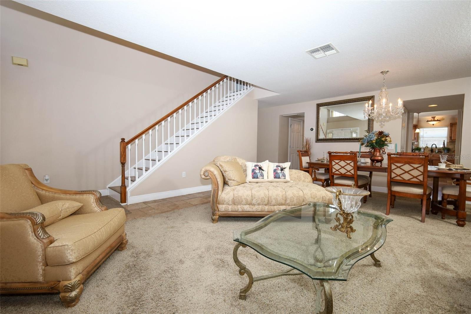 210 PINEFIELD DR — photo 5