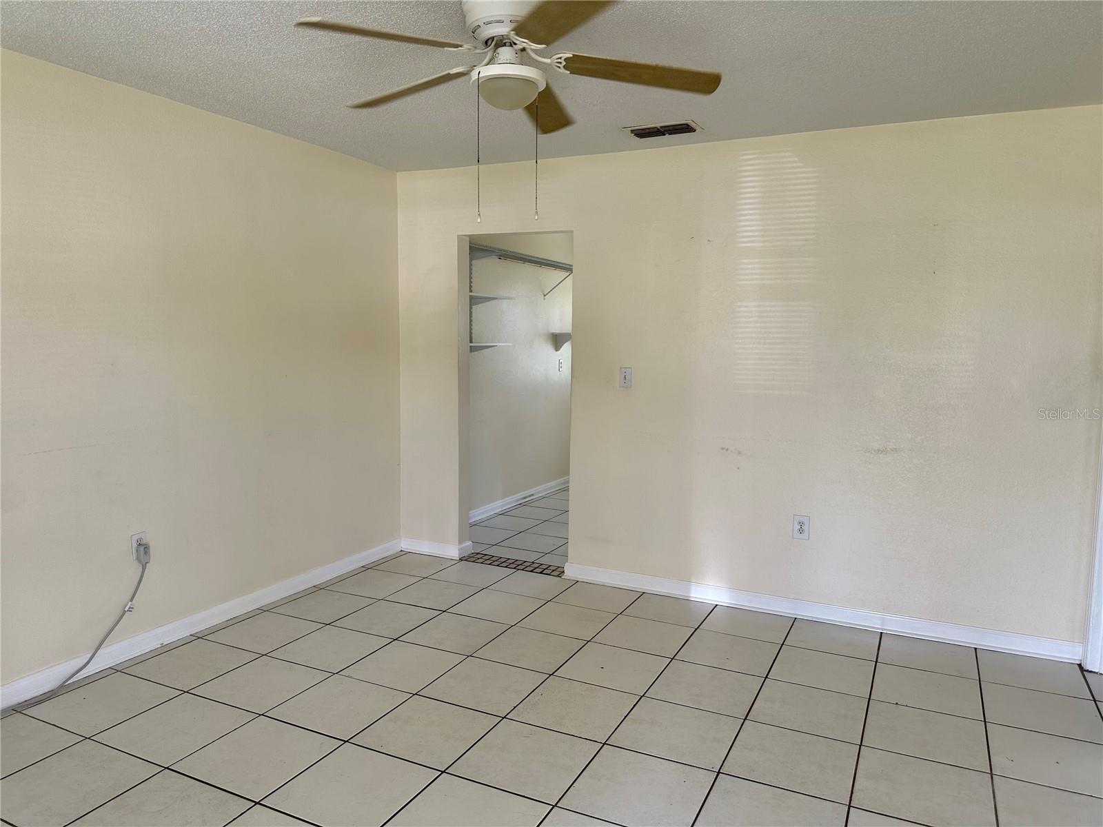 7 CYPRESS CIR — photo 9