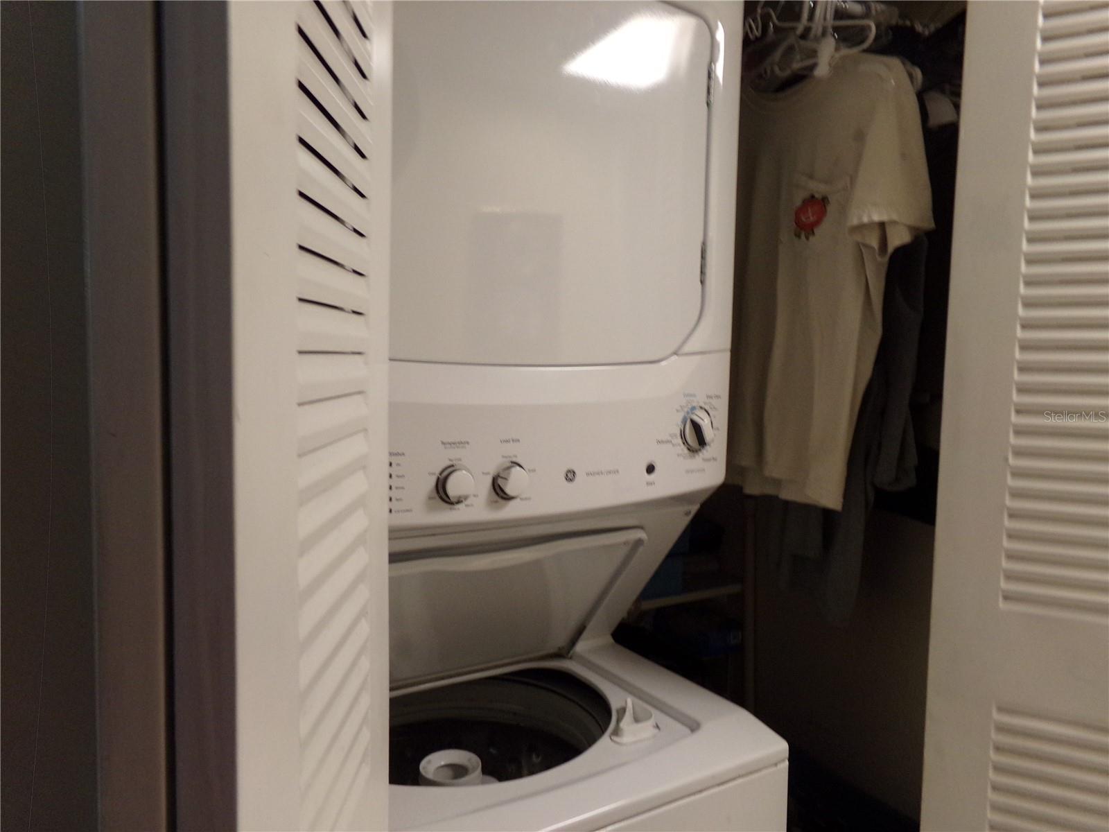 110 CYPRESS WOODS CT #5C — photo 11
