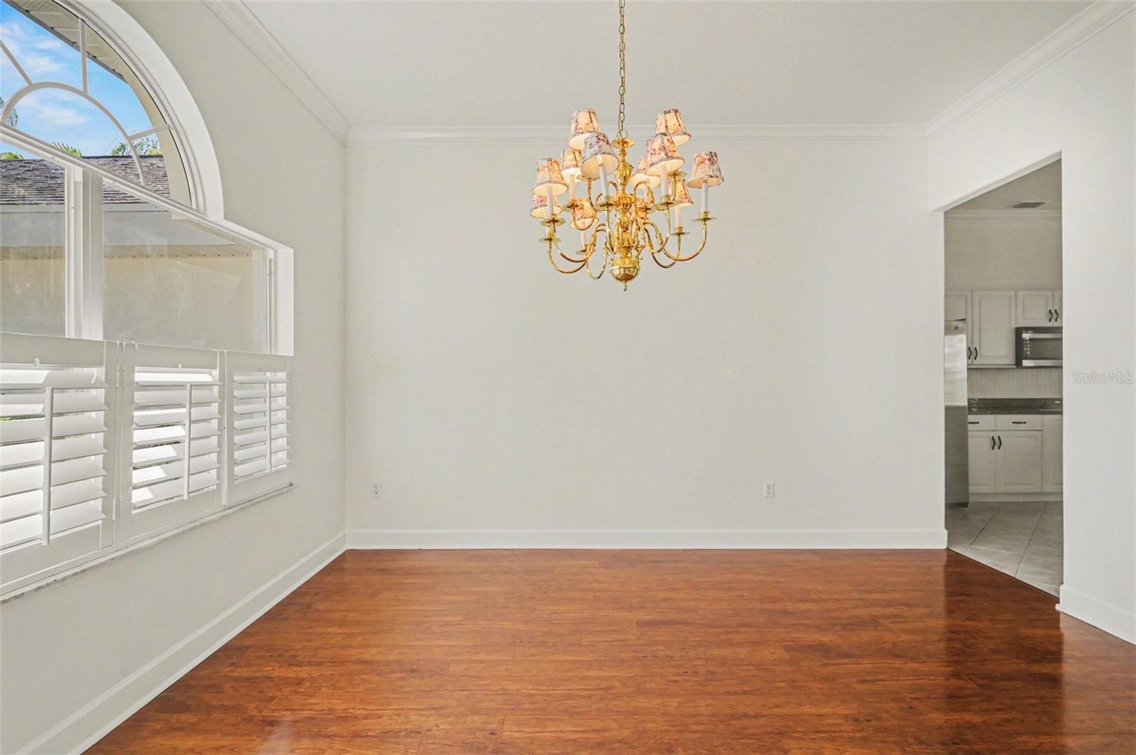 8 FOX CLIFF WAY — photo 12