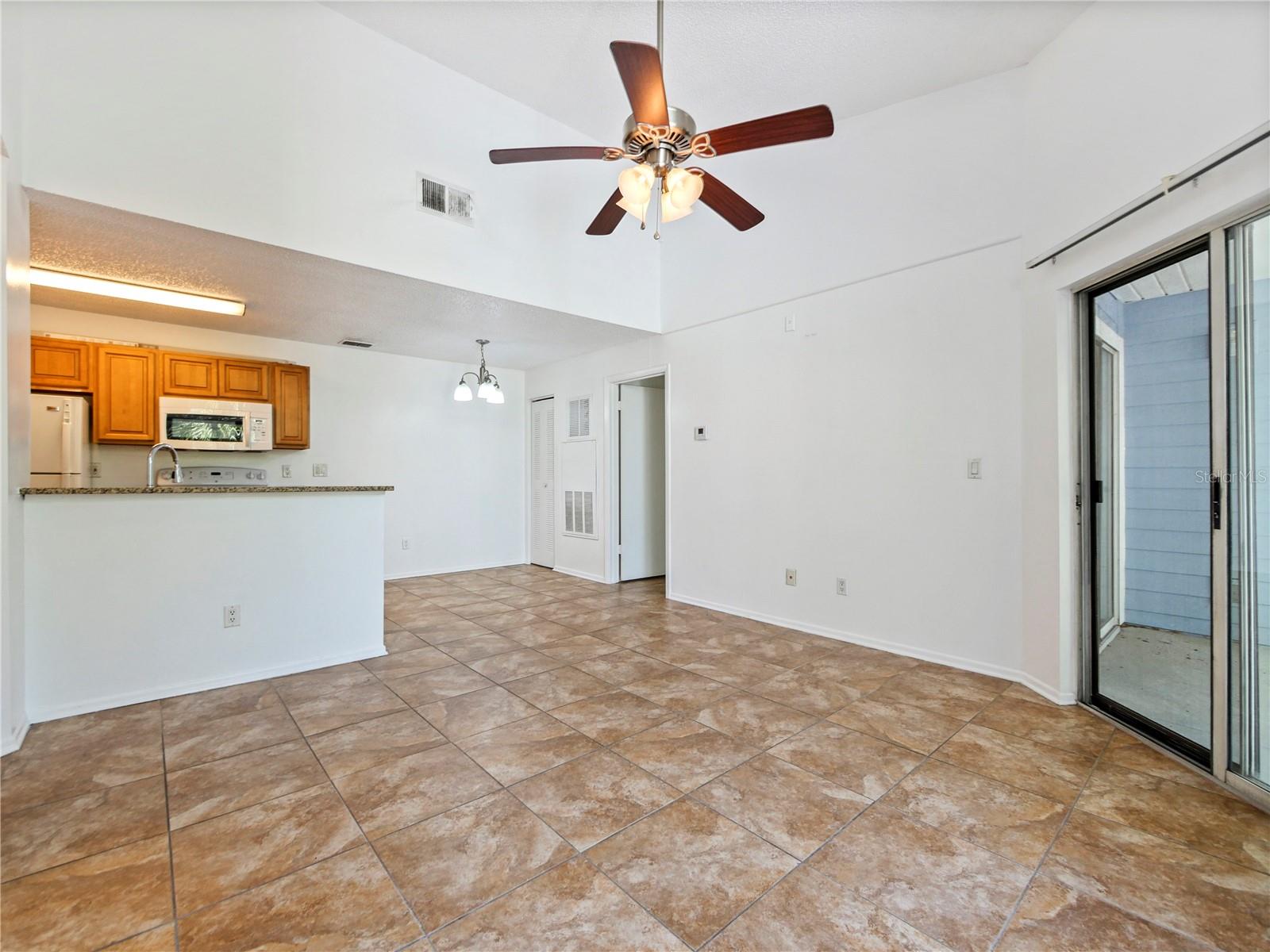 2569 GRASSY POINT DR #309 — photo 3