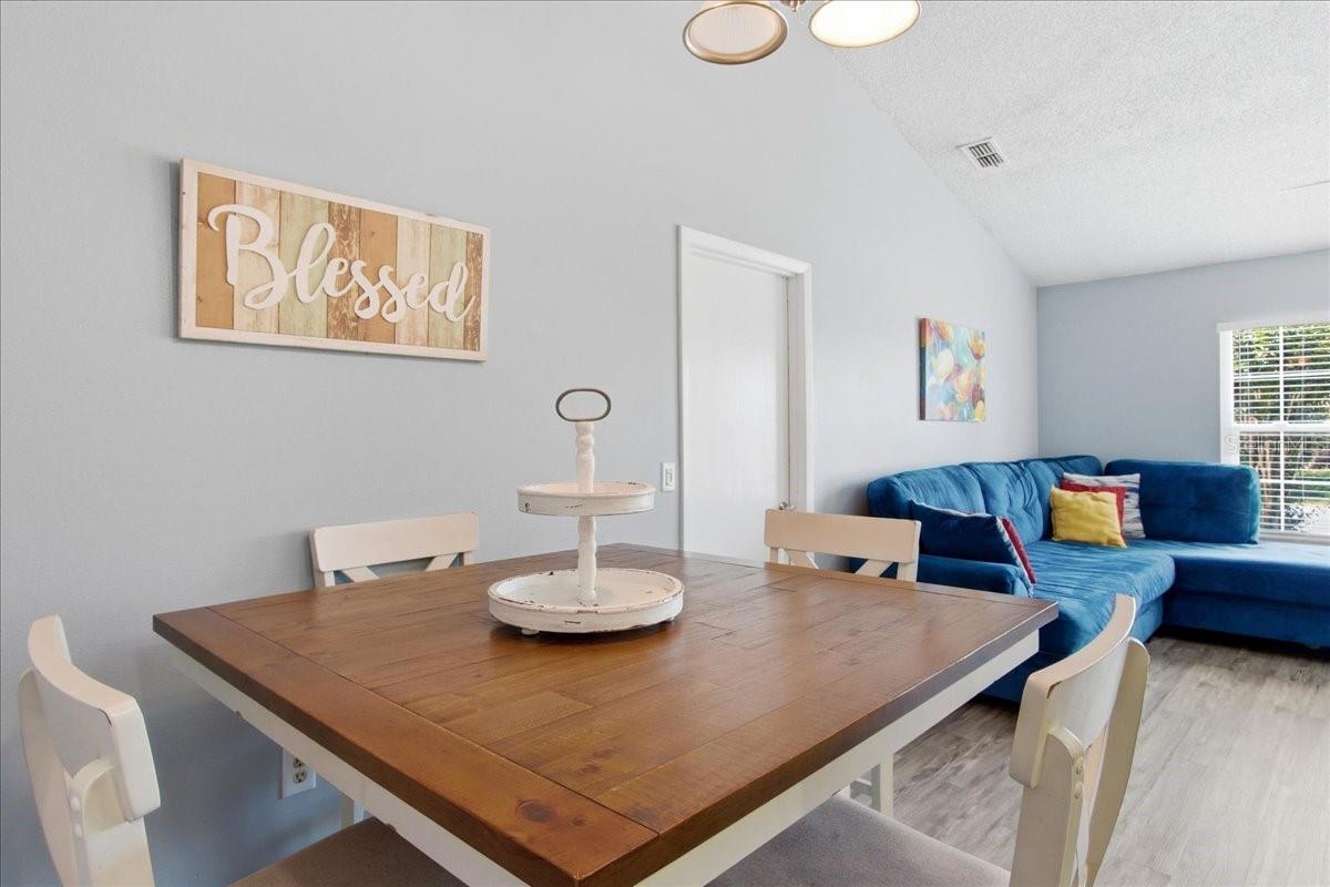 2632 DERBY DR — photo 9