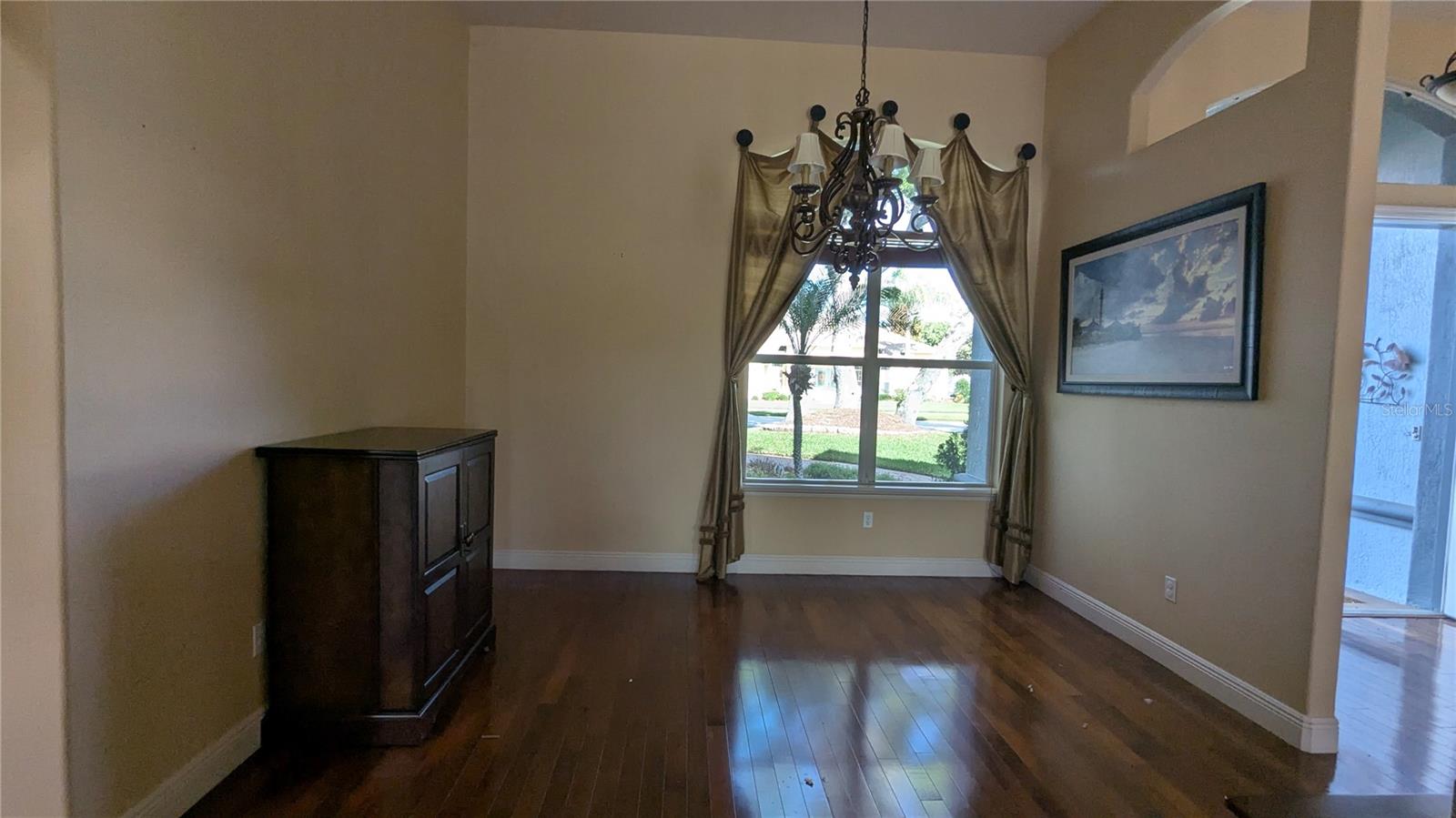 112 HALLSTROM CT — photo 11