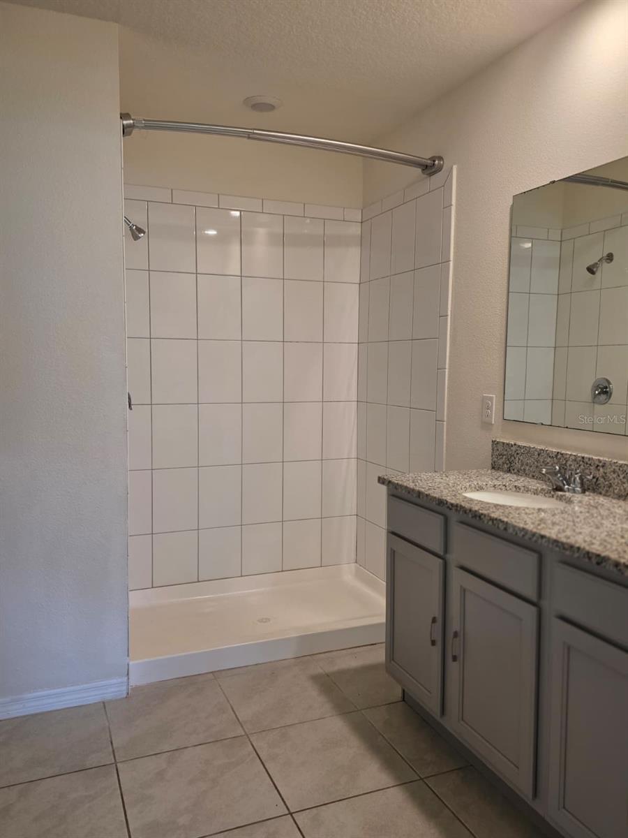 3285 EASTGROVE TER — photo 10