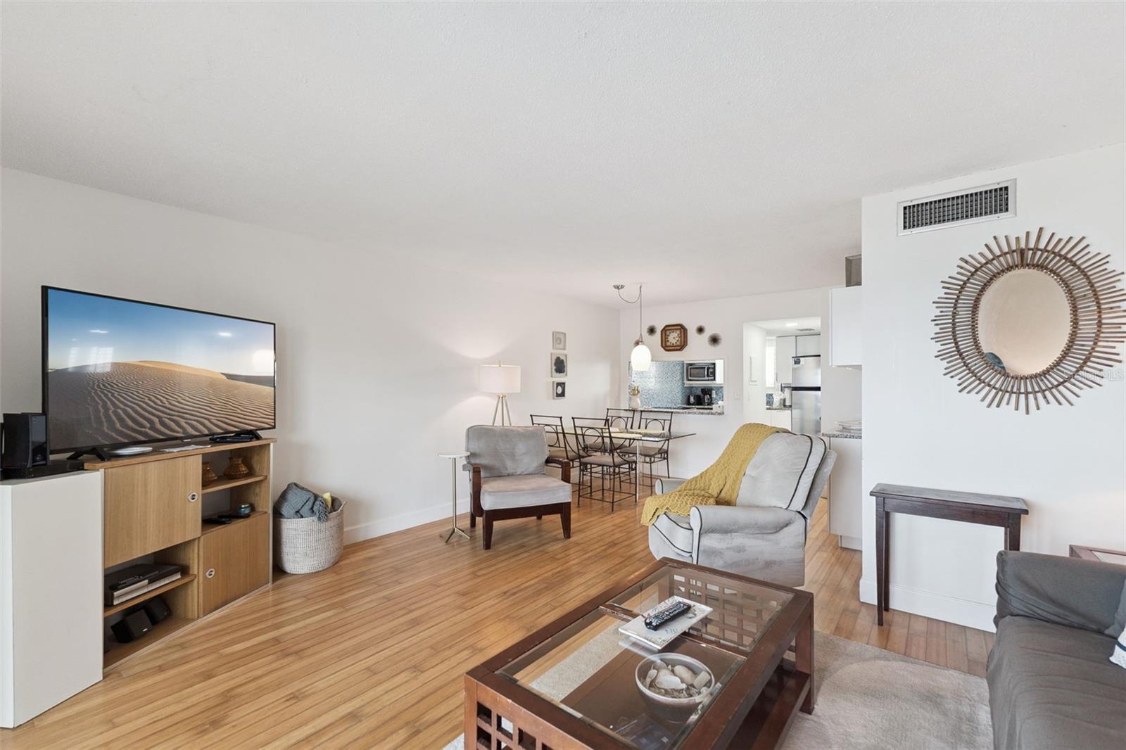 935 OCEAN SHORE BLVD #3020 — photo 9