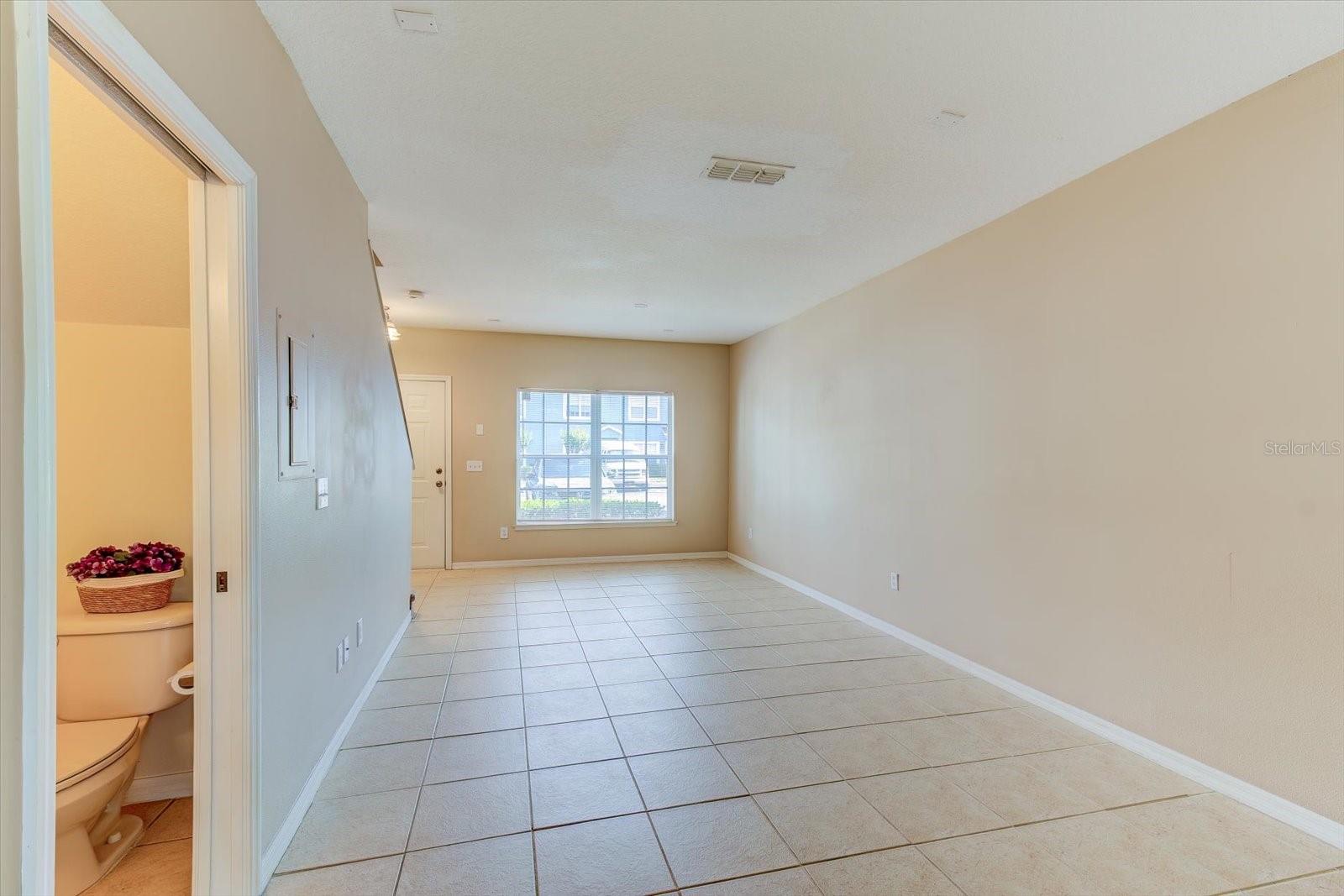 509 WILTON CIR — photo 11