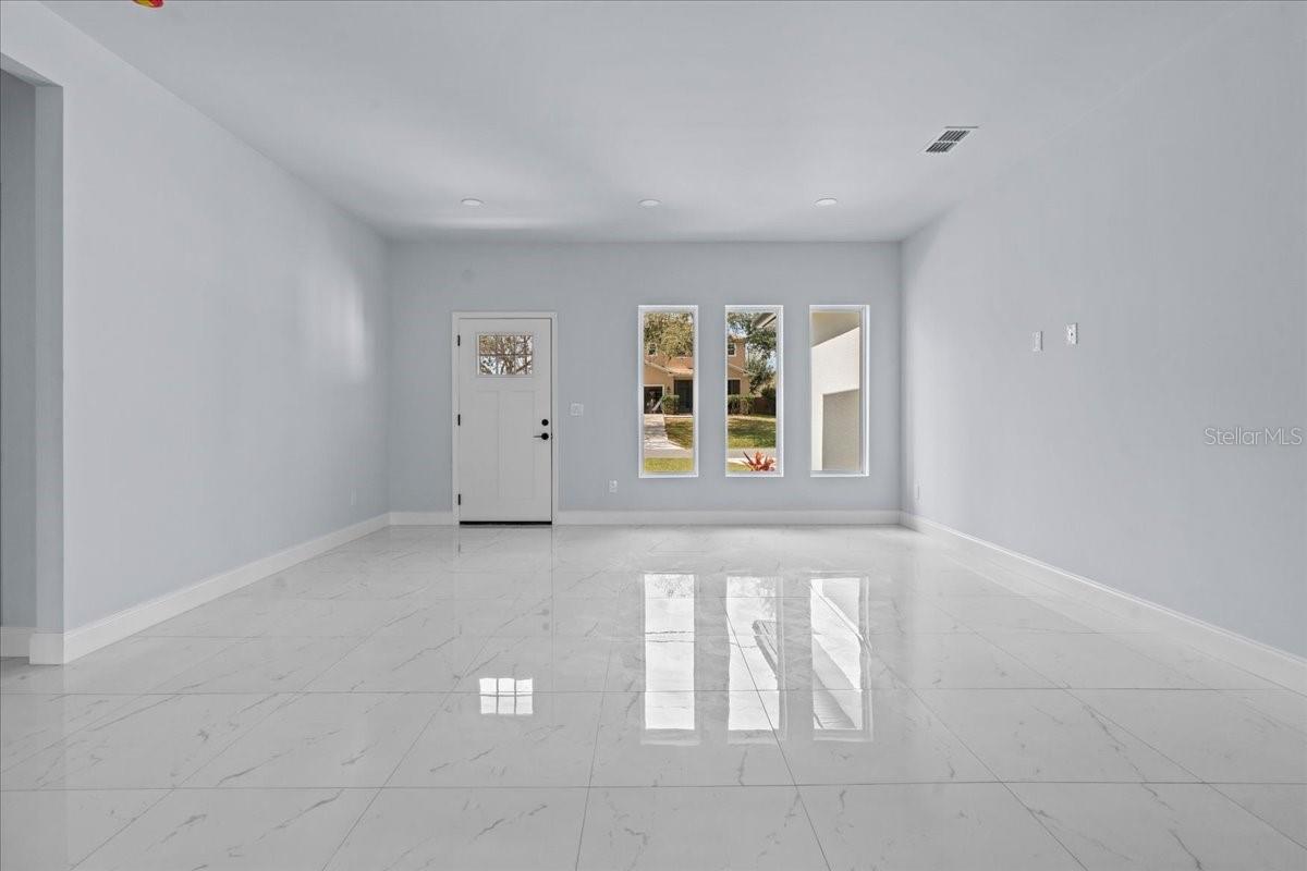 2875 E SLATER DR — photo 7