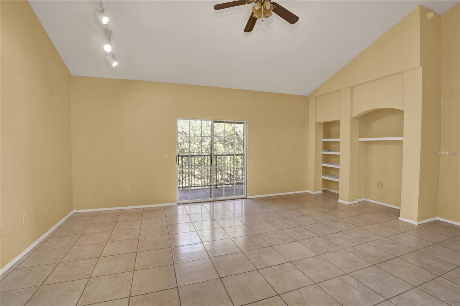 1325 ROTONDA PT #337 — photo 4