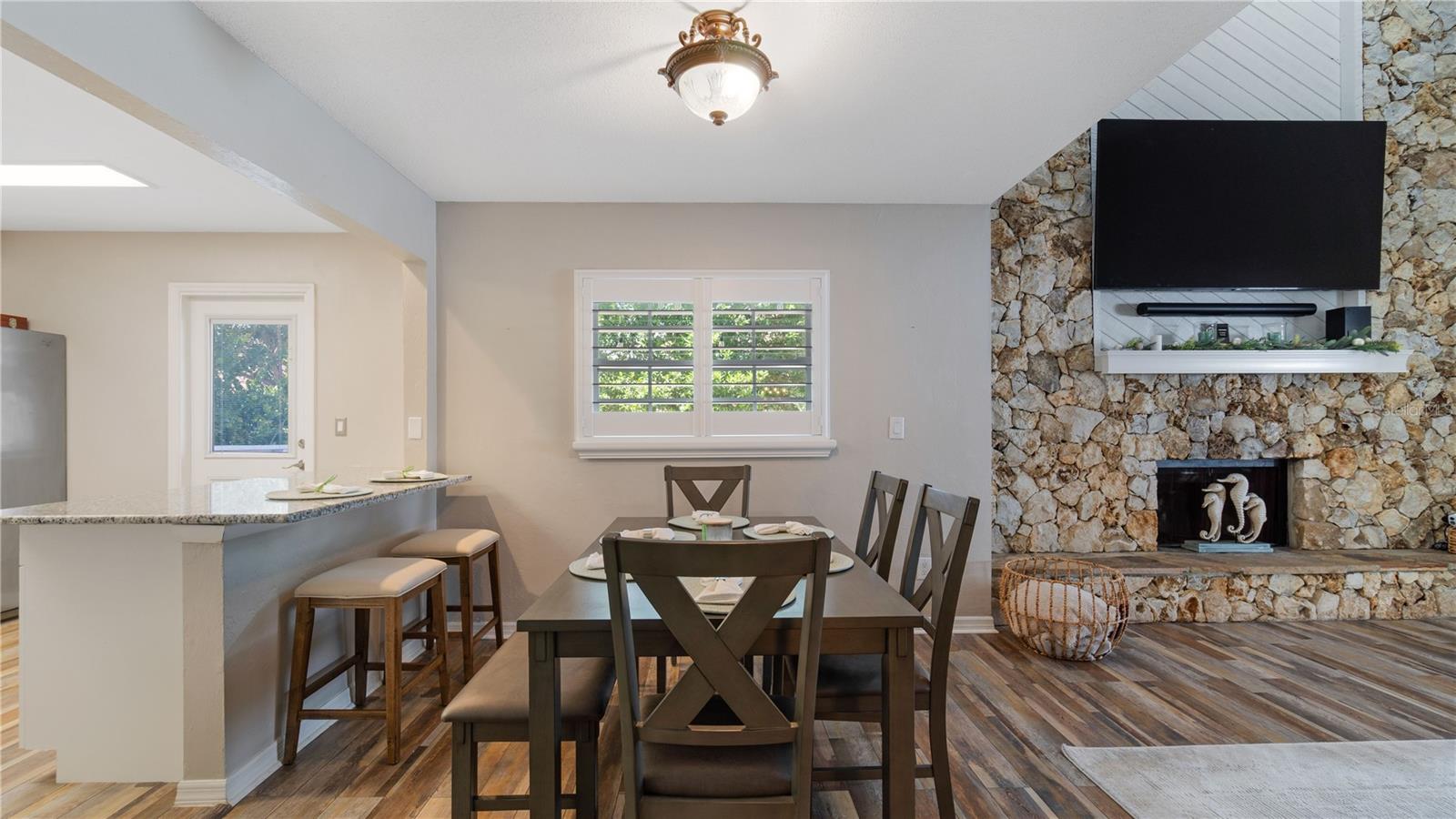 108 GREBE CT — photo 11