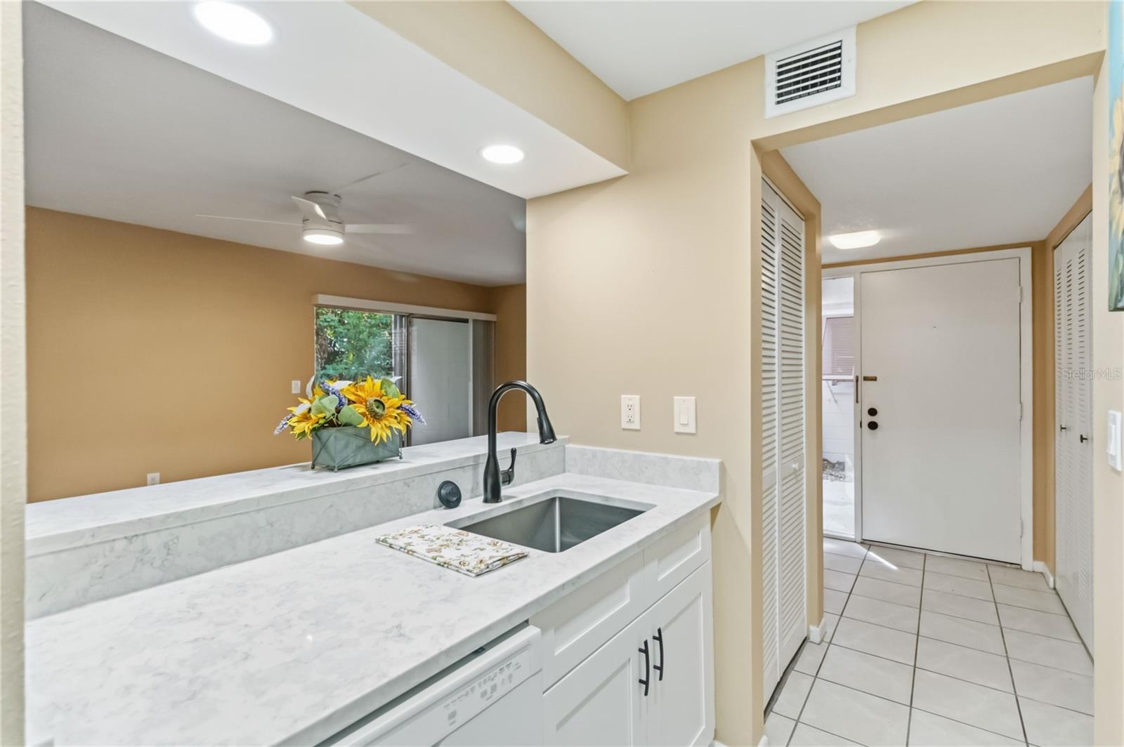 164 PERIMETER DR #4A — photo 10