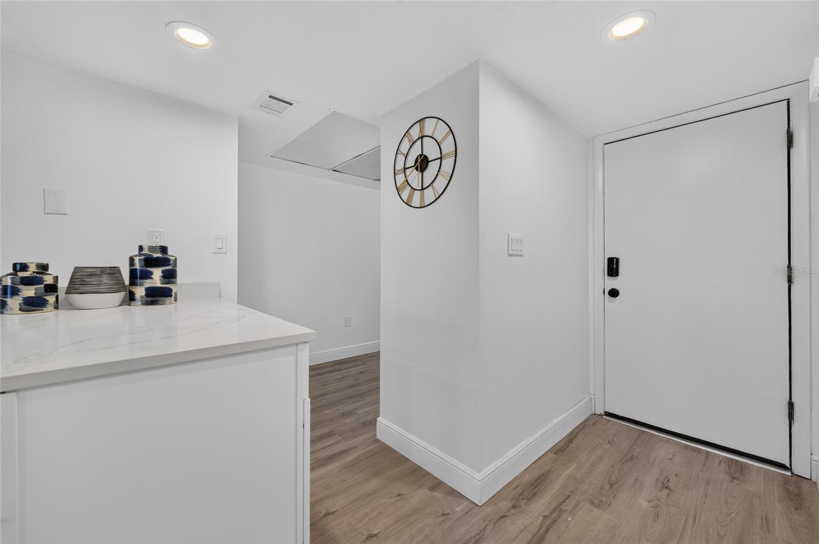 1275 OCEAN SHORE BLVD #P3 — photo 9