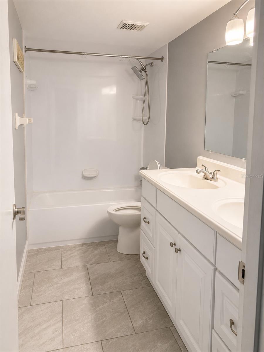 400 AUBURN DR #3 — photo 6