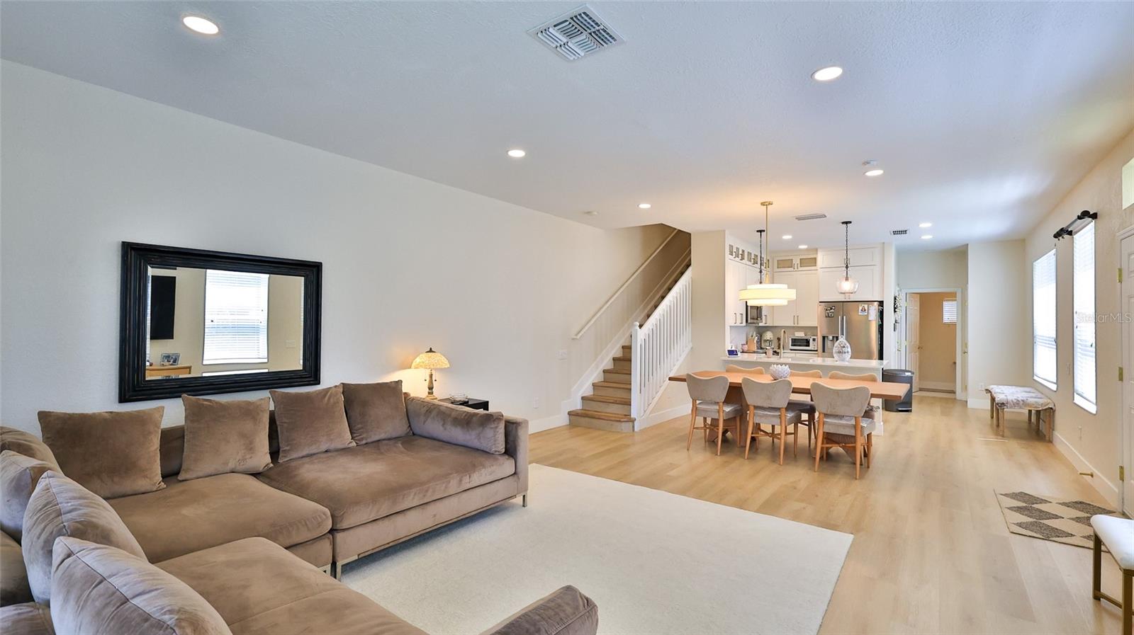 1102 BERKMAN CIR — photo 8