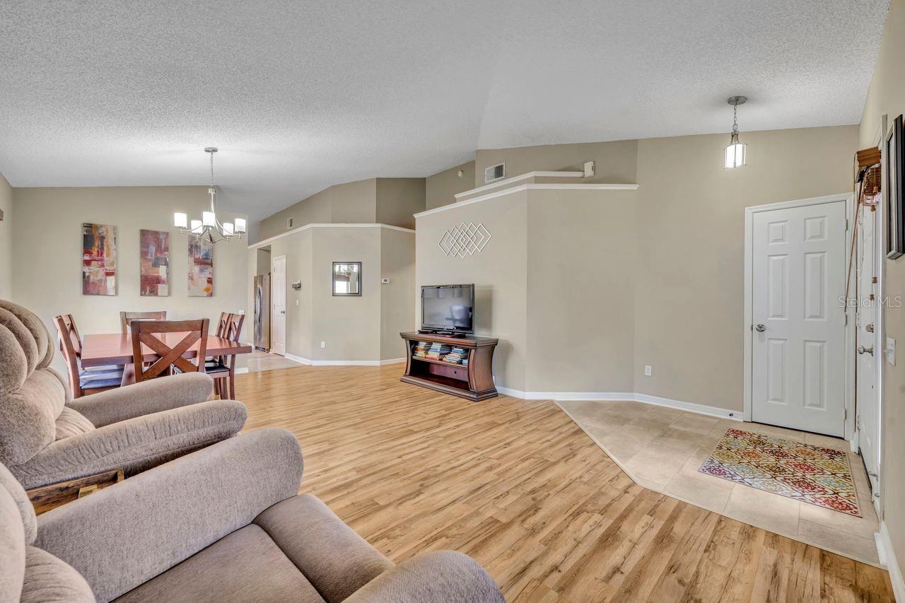 3597 MOSS POINTE PL — photo 6