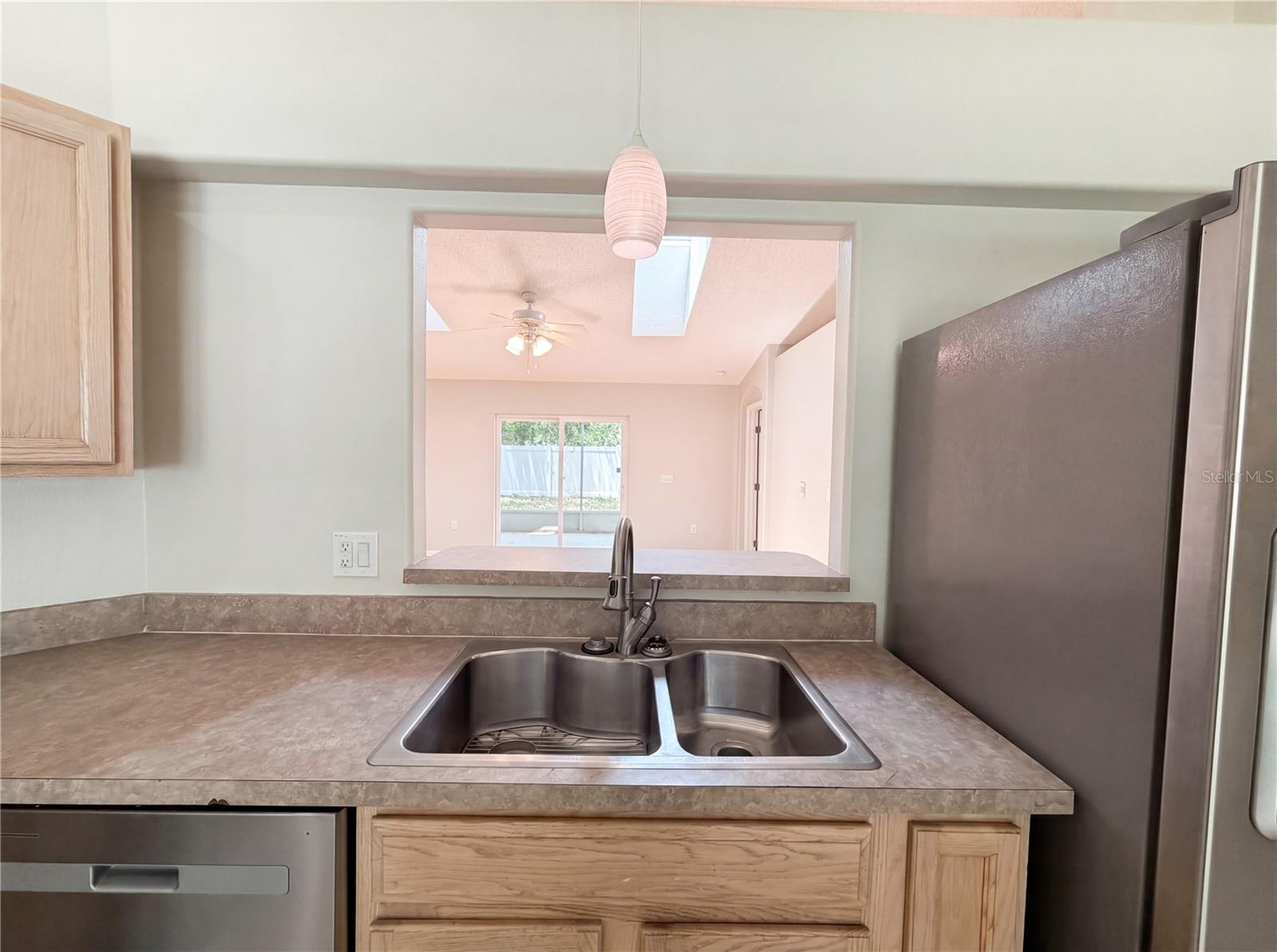 1360 WILDBERRY LN — photo 6