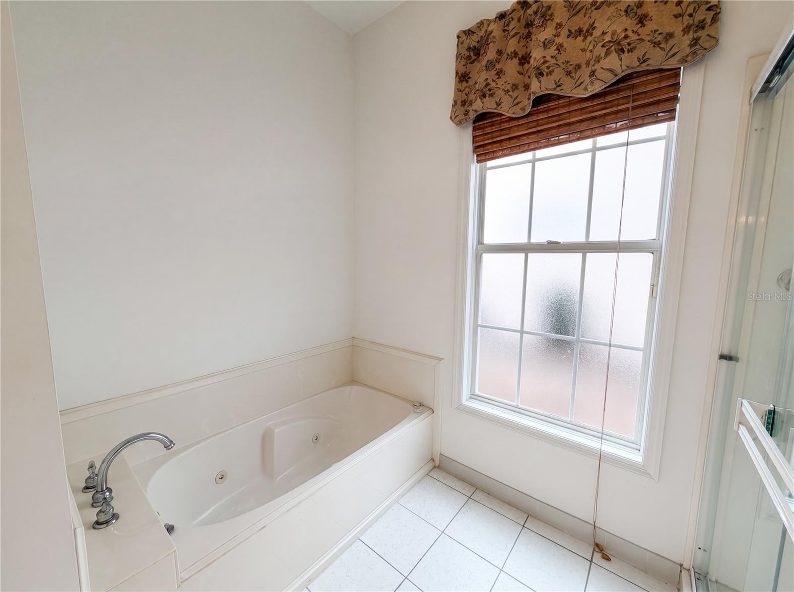 3319 NEWBLISS CIR — photo 12