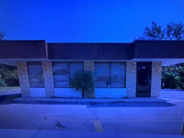 887 DELTONA BLVD — photo 2