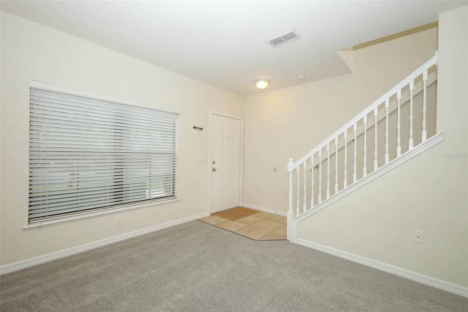5221 WINDSOR LAKE CIR — photo 3