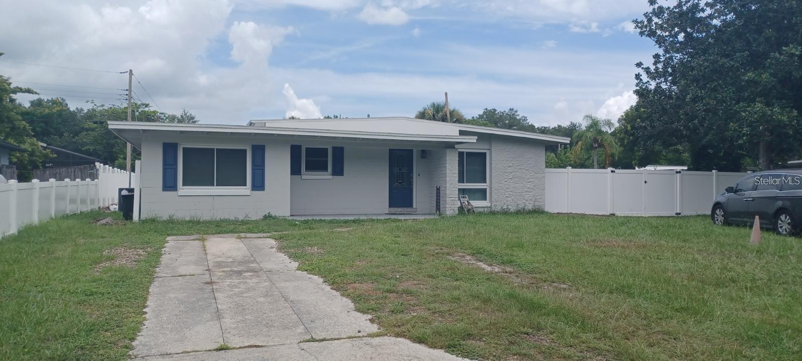156 PINECREST DR