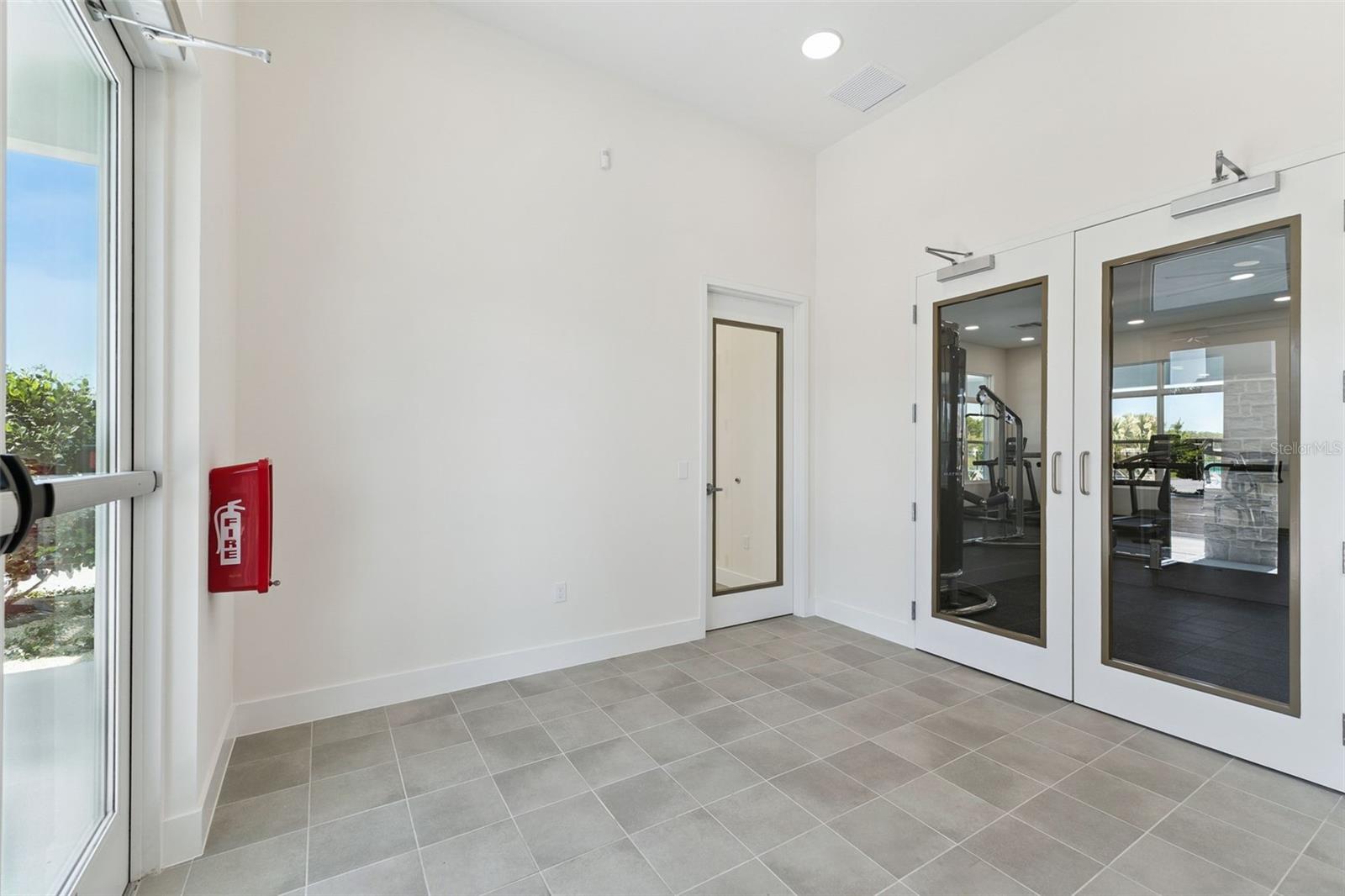 1640 HOUMAS ST — photo 7