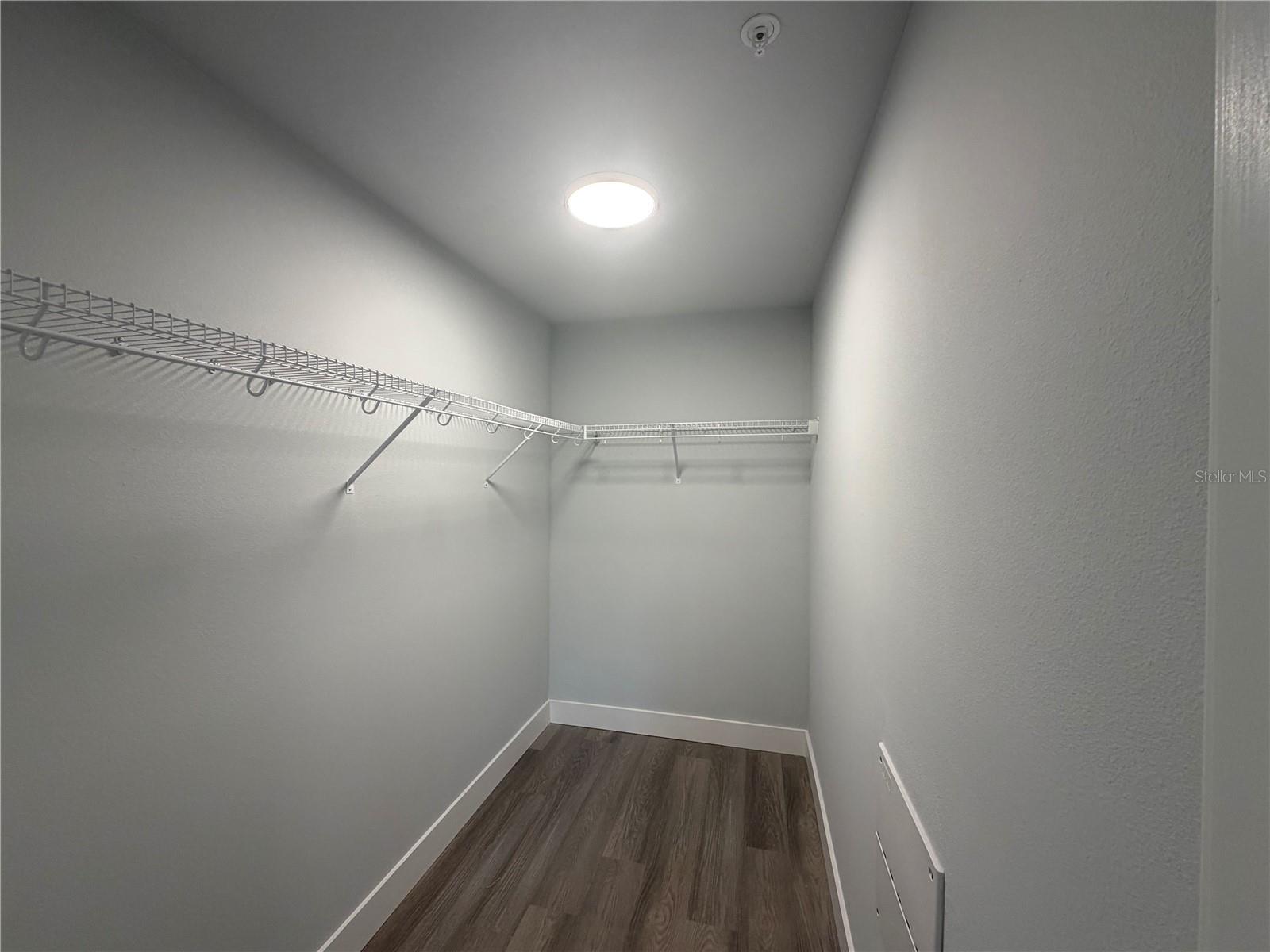 2240 FLORIDA DR #203 — photo 8