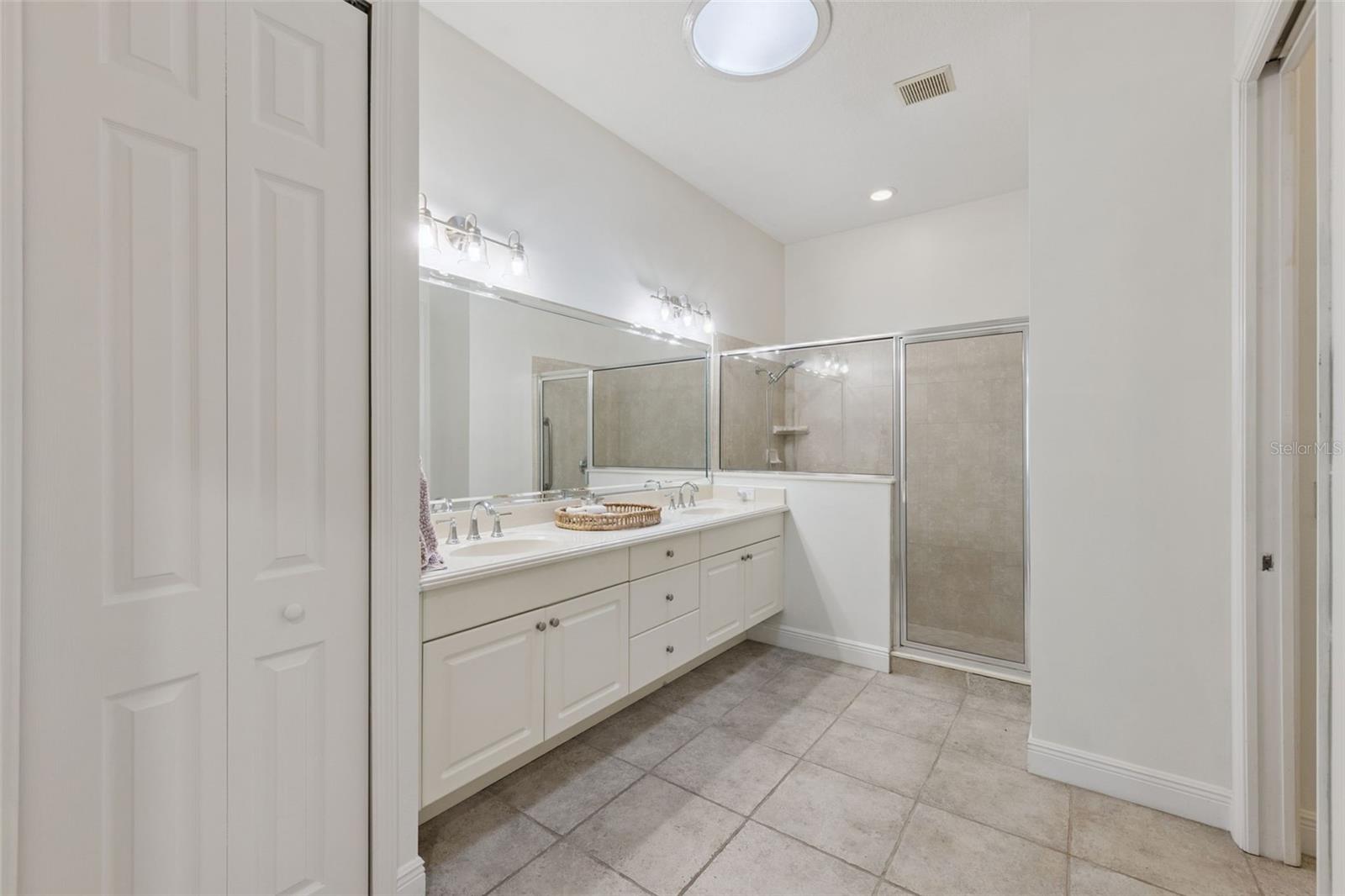 134 LOWER LAKE CT — photo 12