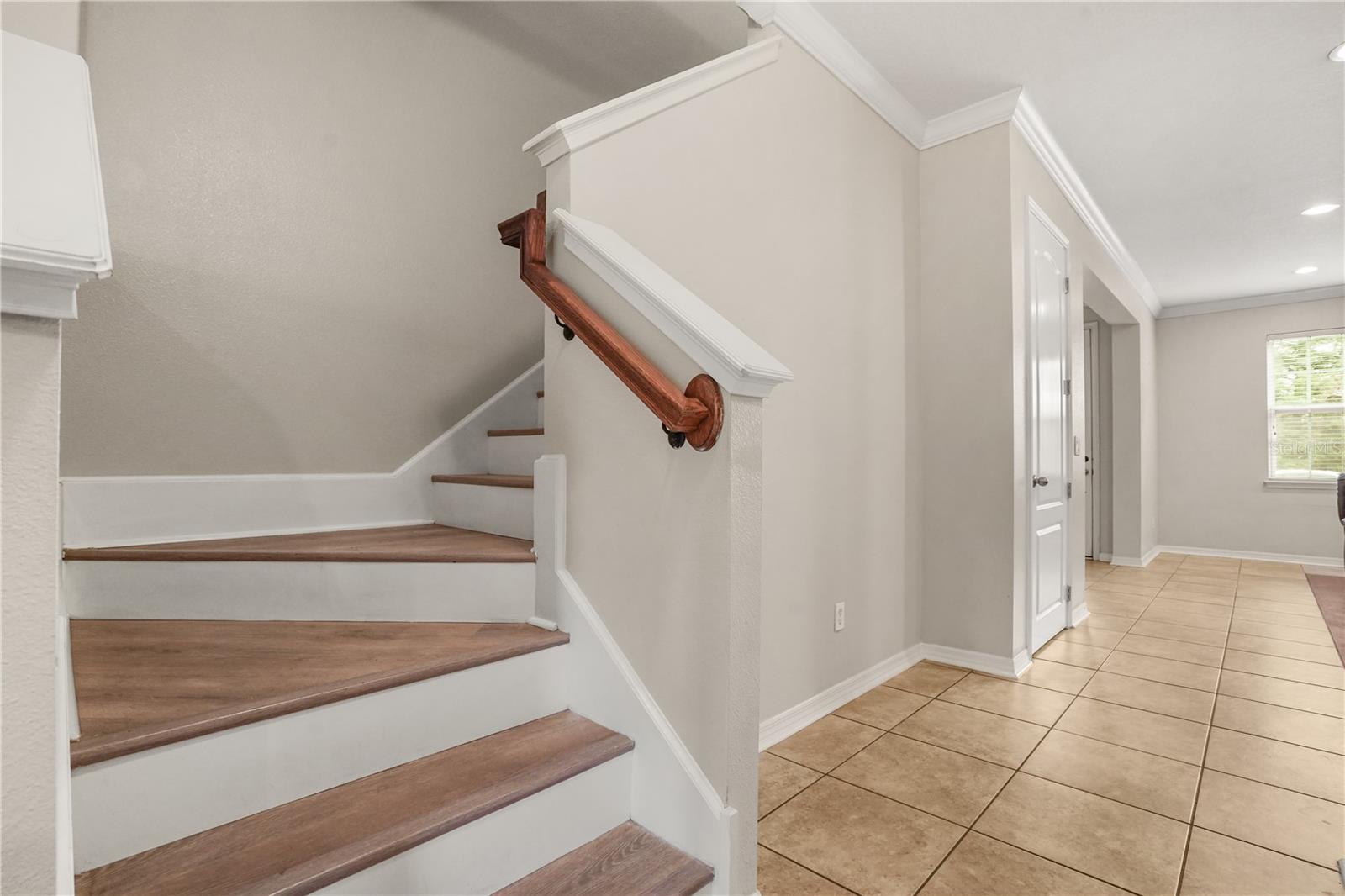 561 TELFAIR SQUARE CT — photo 4