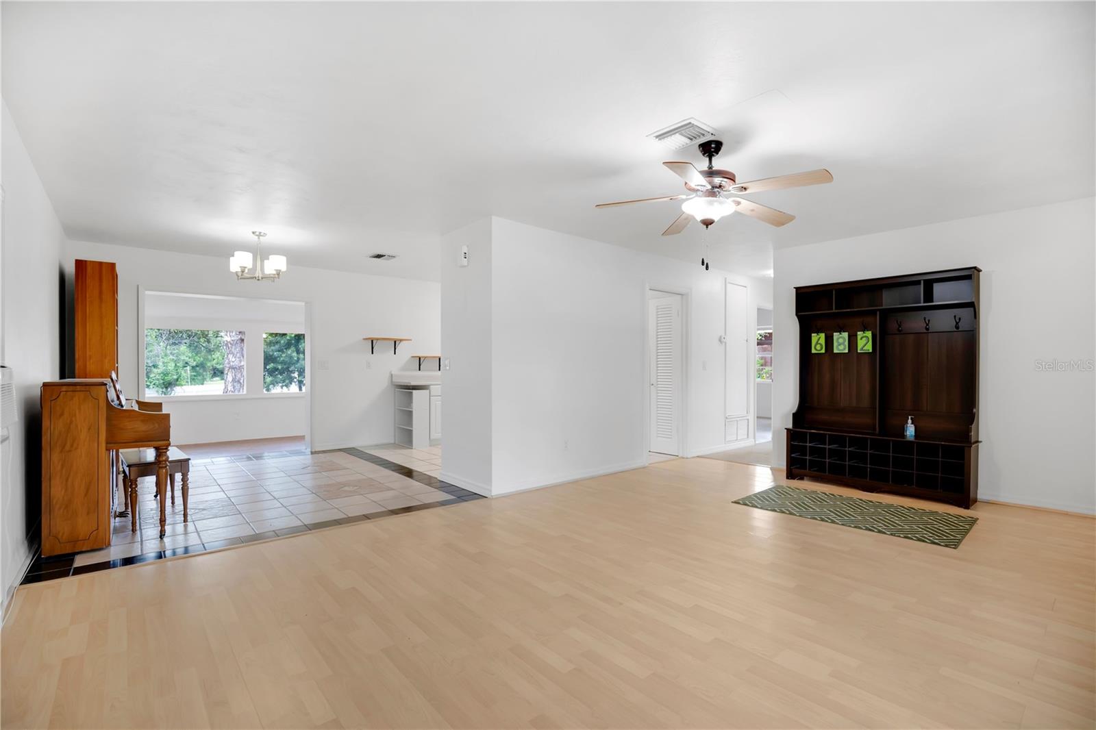 682 MERRIMAC ST — photo 12