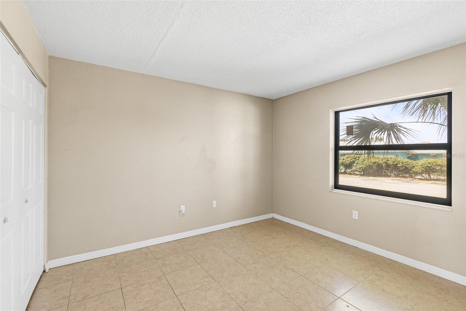 3390 OCEAN SHORE BLVD #1050 — photo 11