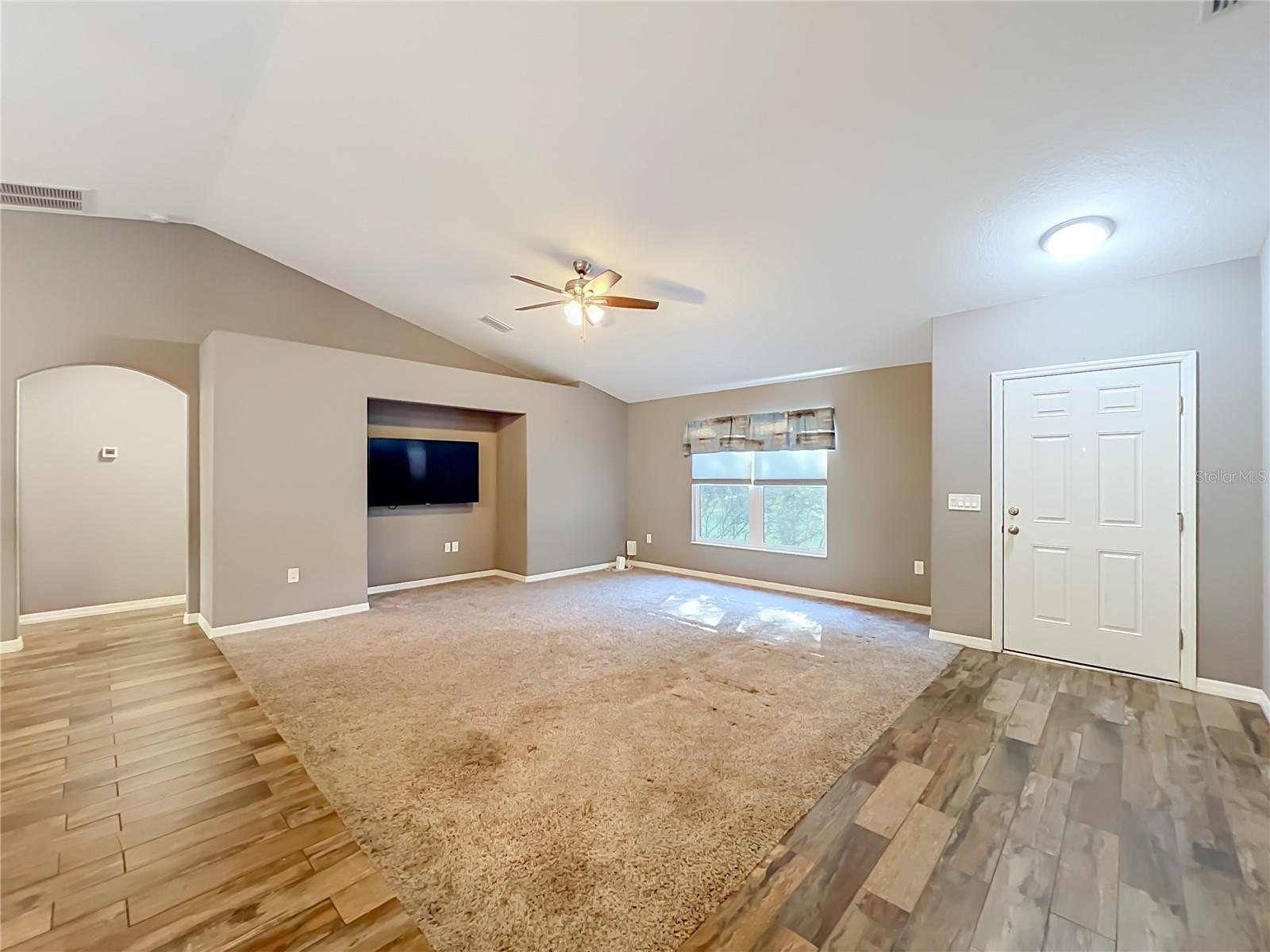 2212 GAMEWELL CT — photo 3