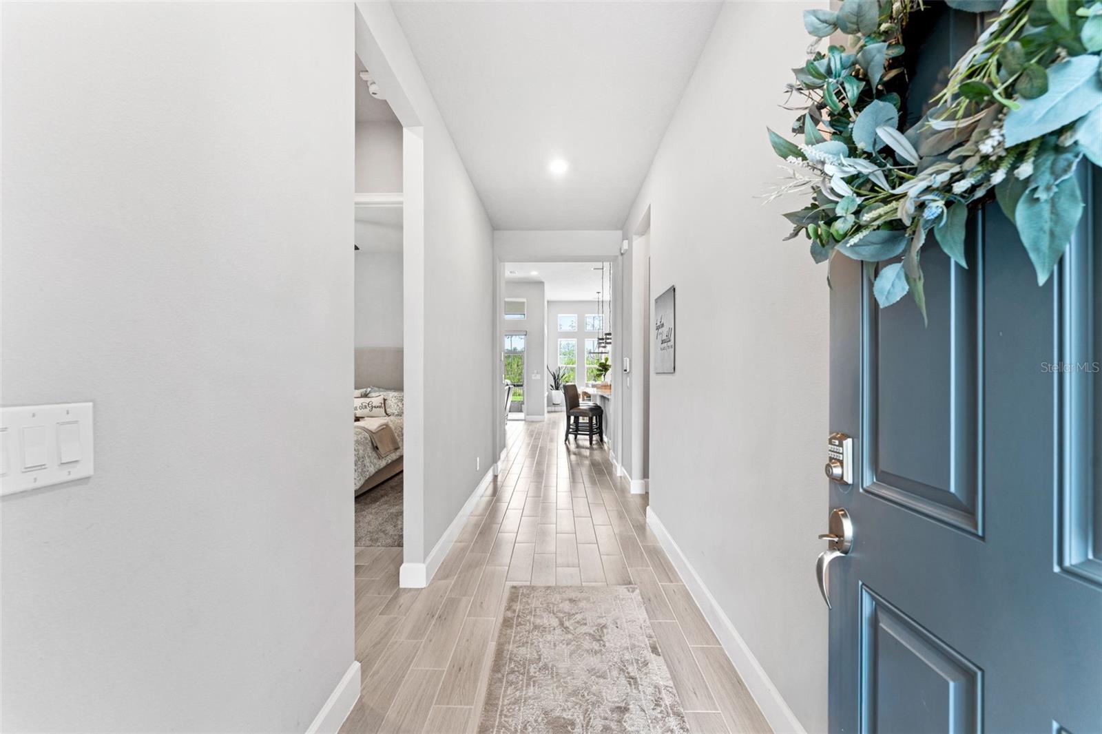 257 MOSAIC BLVD — photo 3