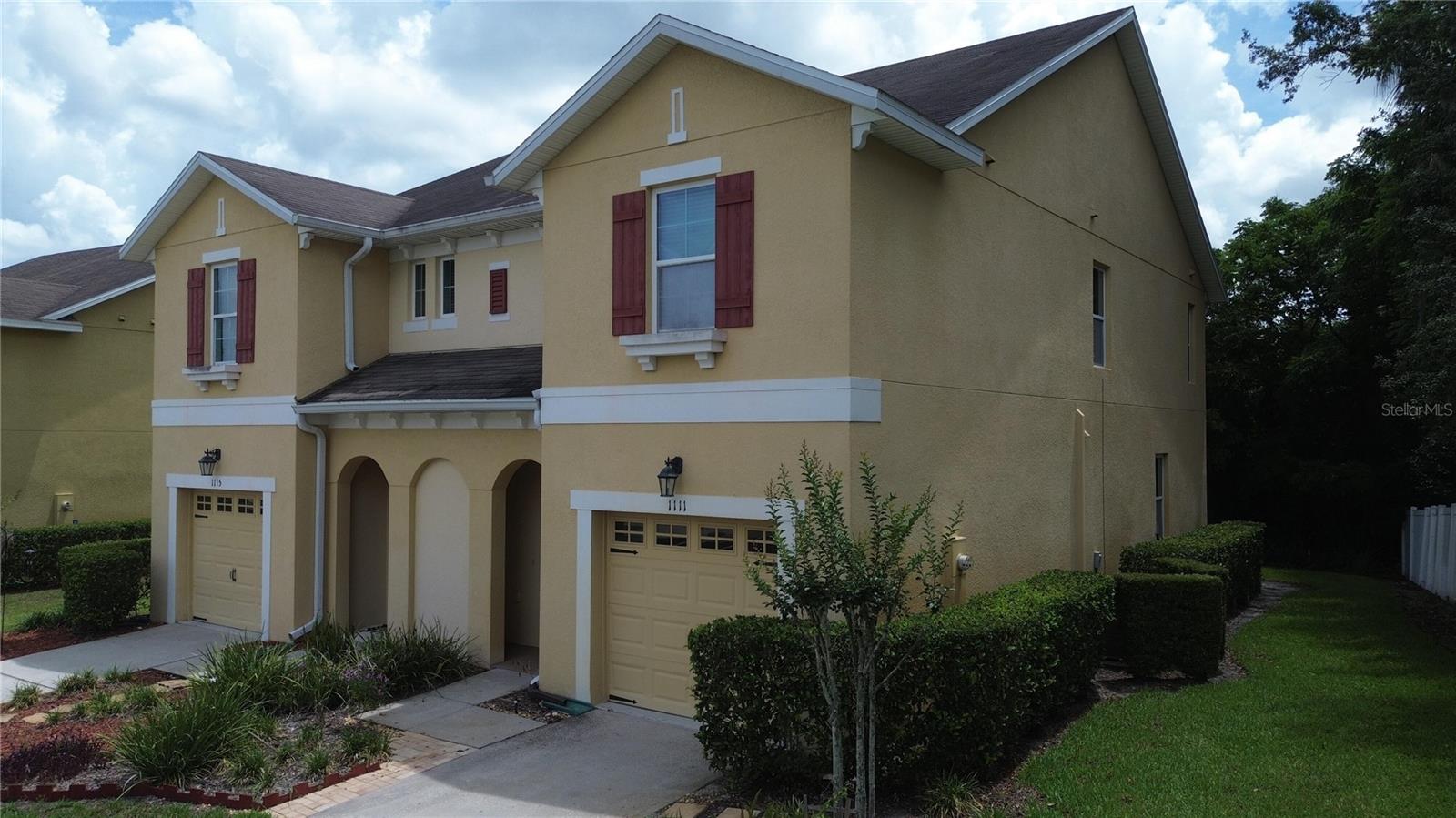 1111 PETERSON PL