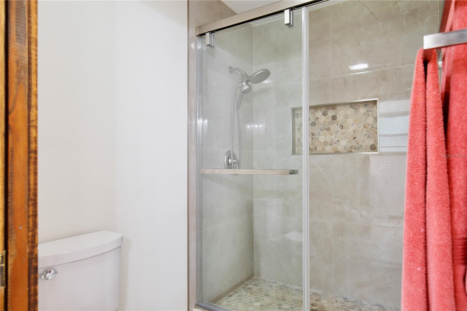 106 POLO LN — photo 11