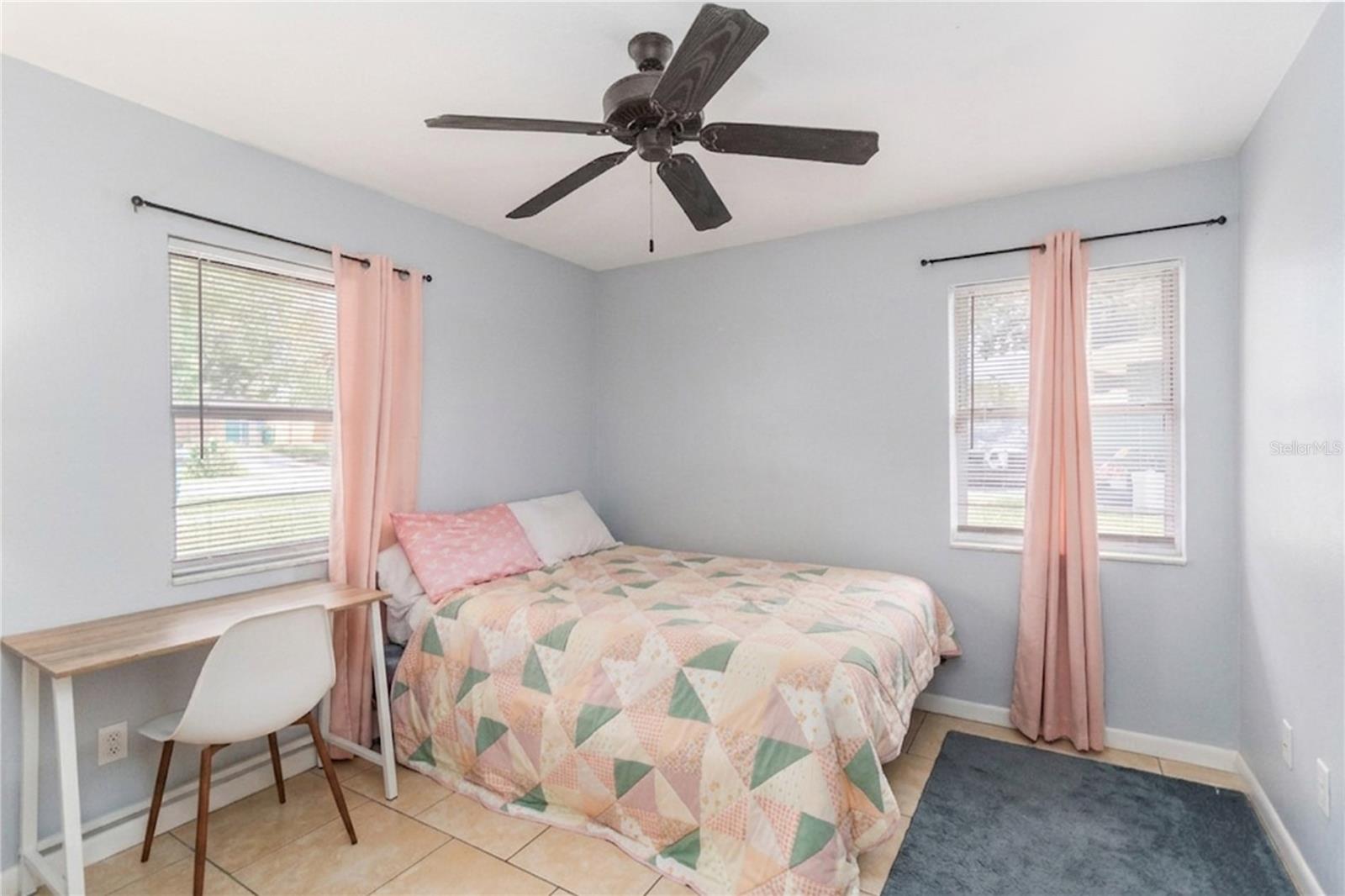 1624 BLOOMFIELD AVE — photo 8
