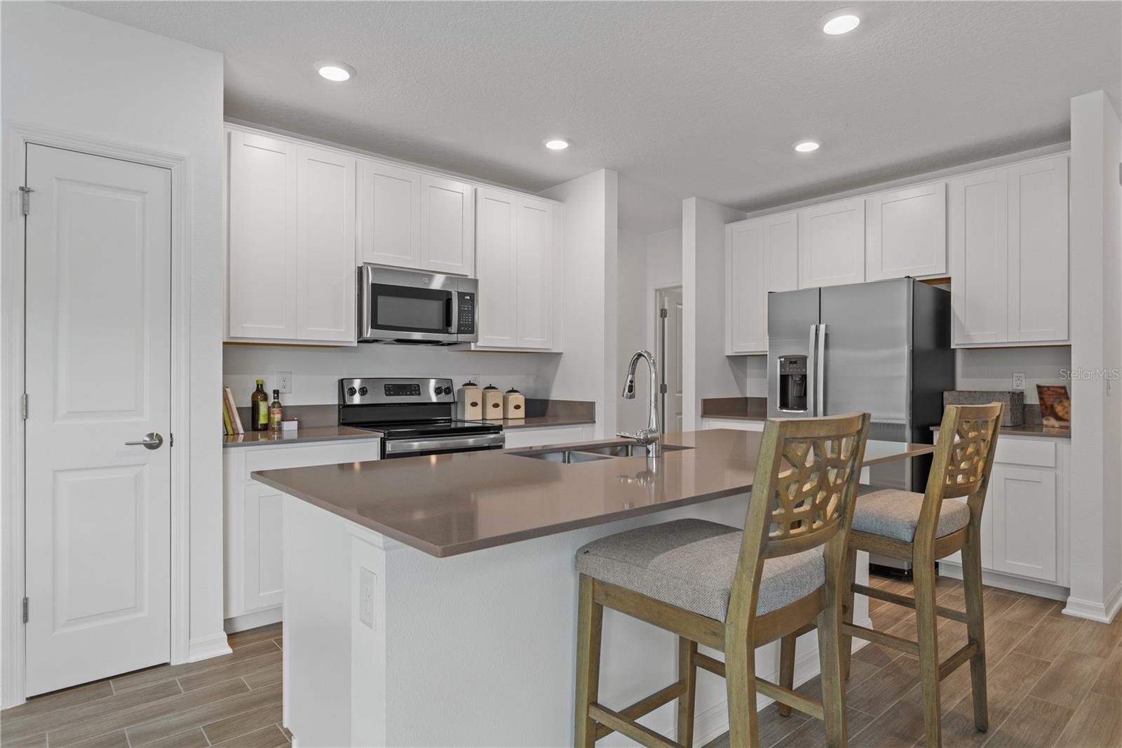 1243 SAND TRAP CT — photo 4
