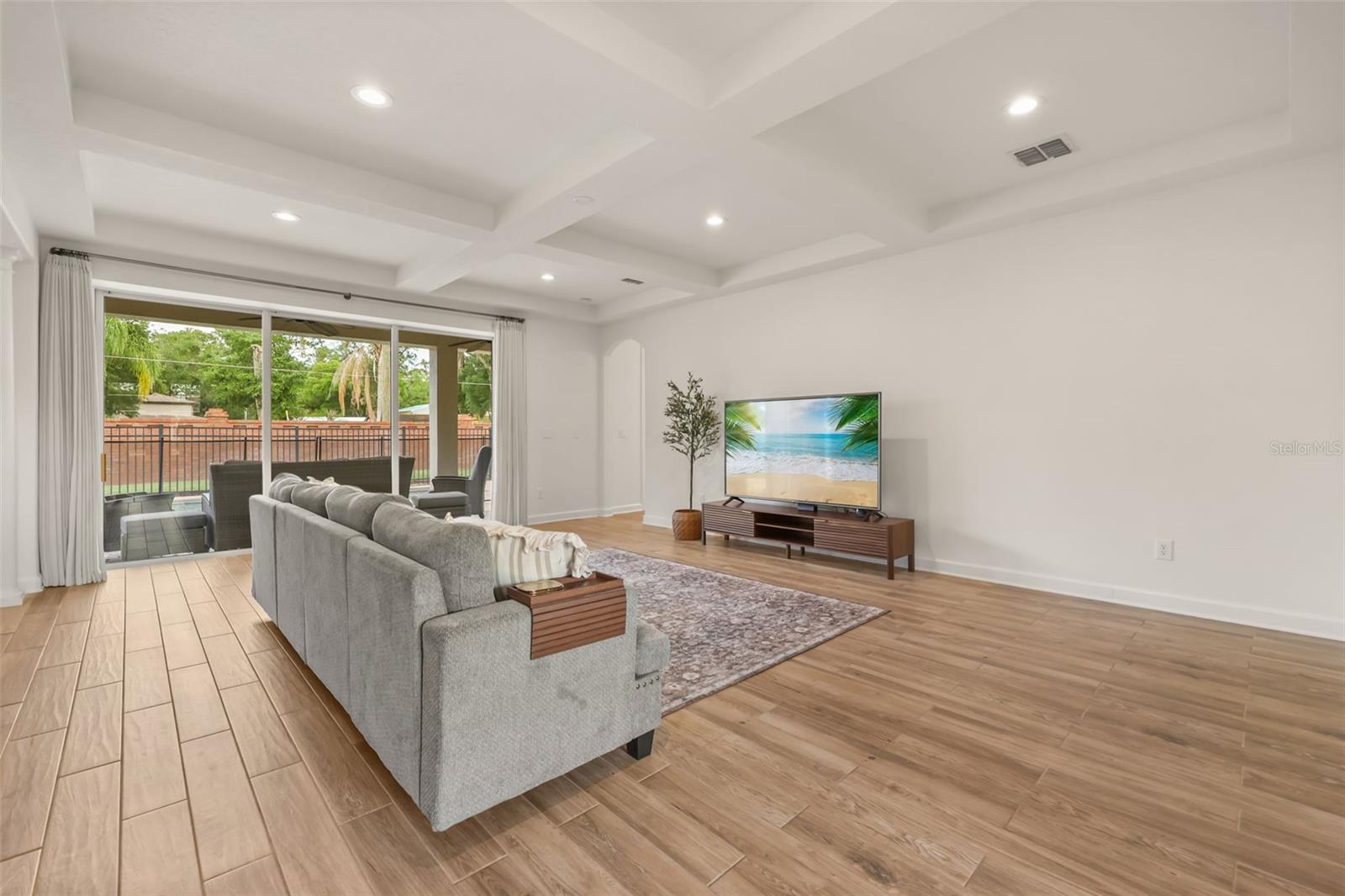 5674 BASSETT PL — photo 9
