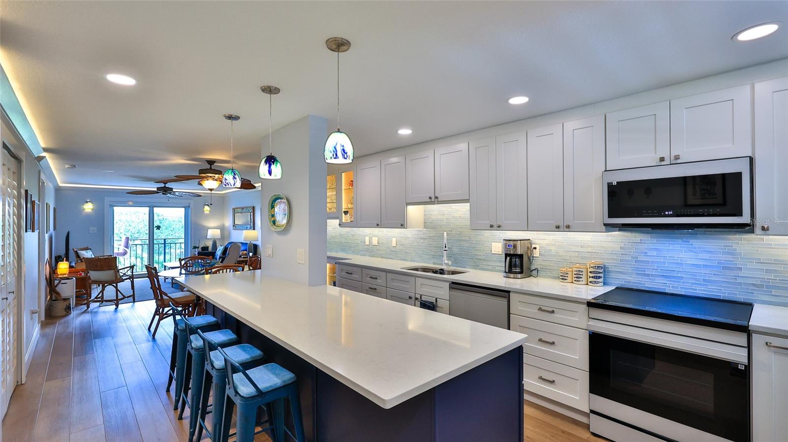 101 N RIVERSIDE DR #4120 — photo 4