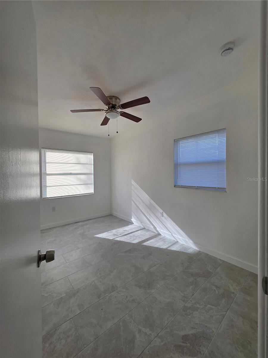 219 HAYS DR — photo 8