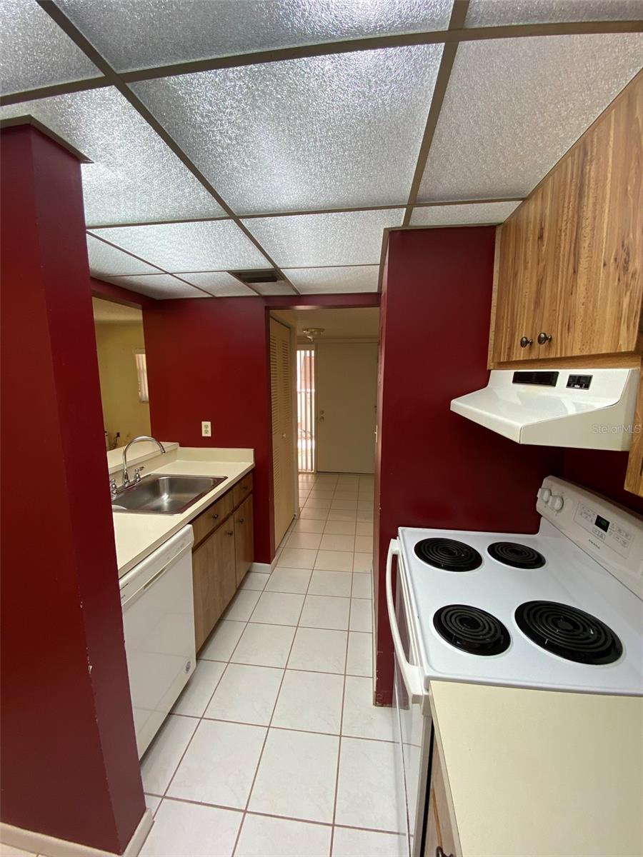 160 LIVE OAK WOODS CT #3A — photo 11
