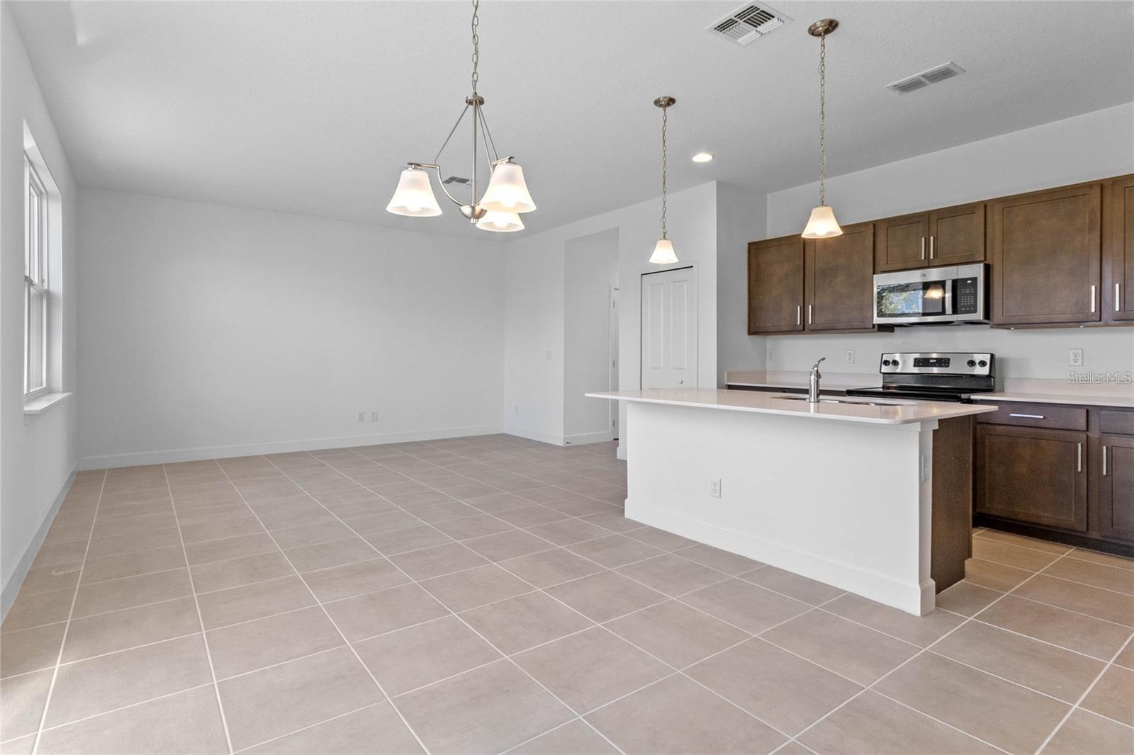 1345 CAPTIVA CV — photo 8